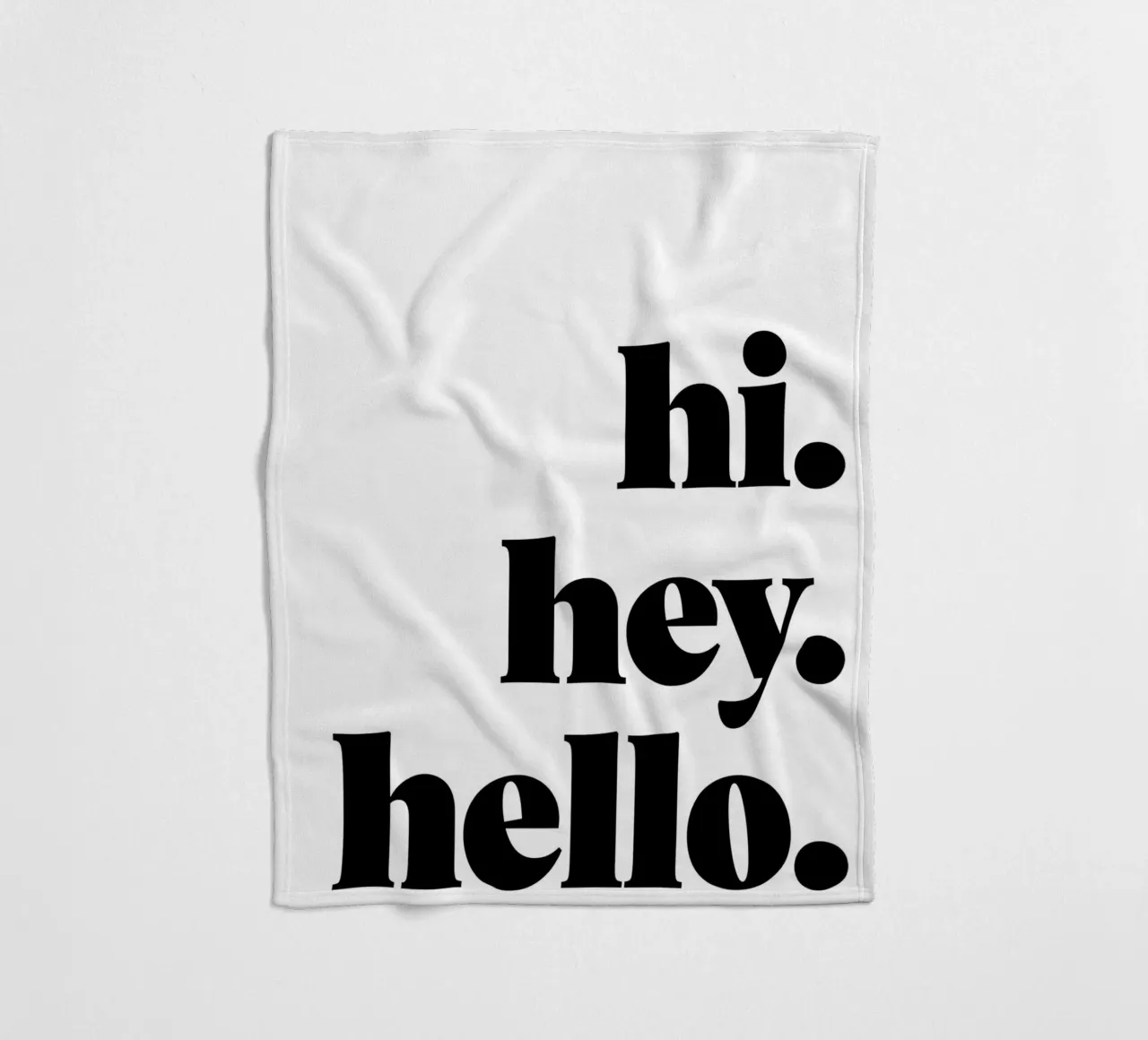 "hi. hey. hello." coperta in pile da Type & Tape