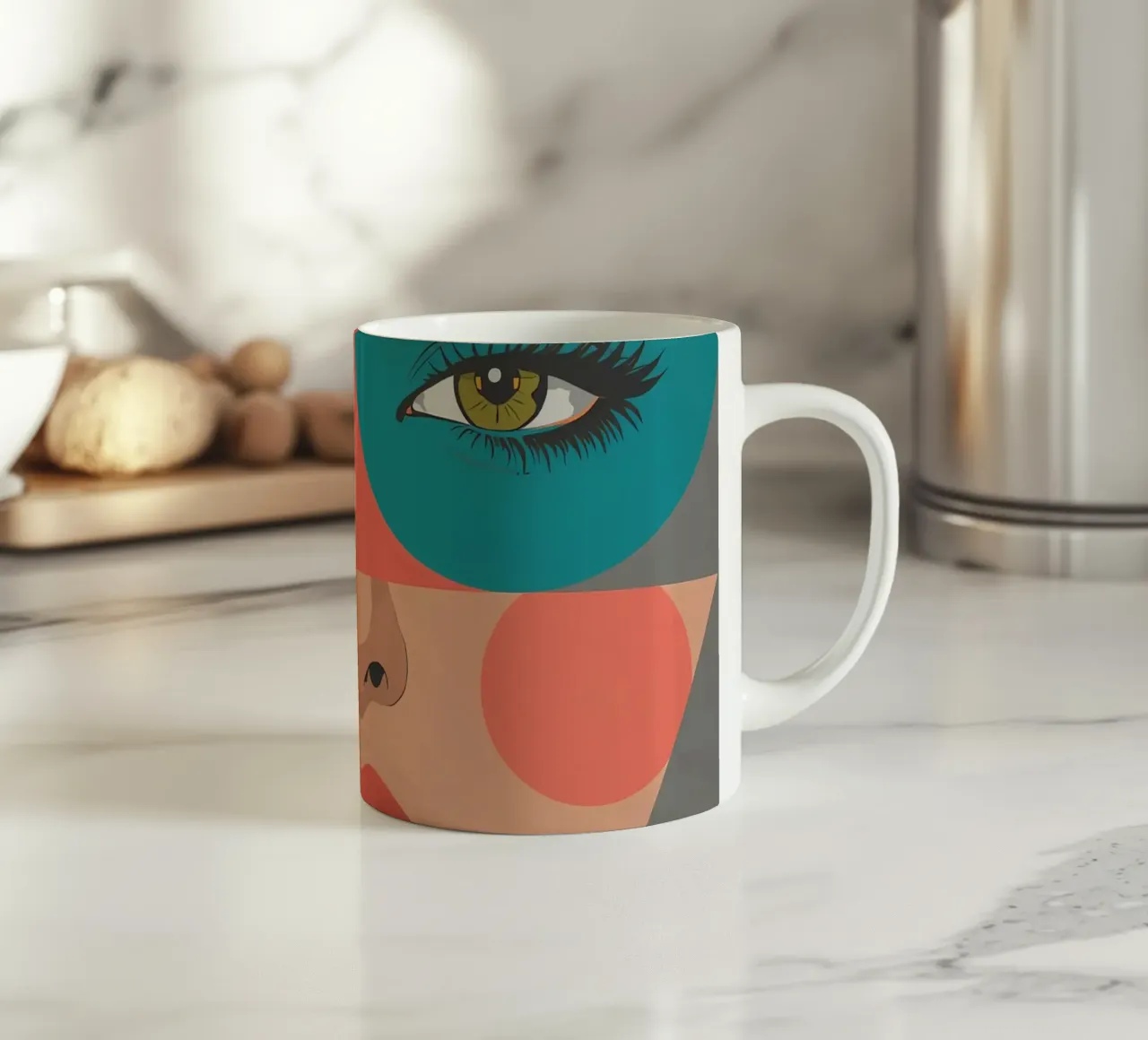 Ritratto geometrico di un volto di donna con colori differenti tazza in ceramica da DesignDoodle