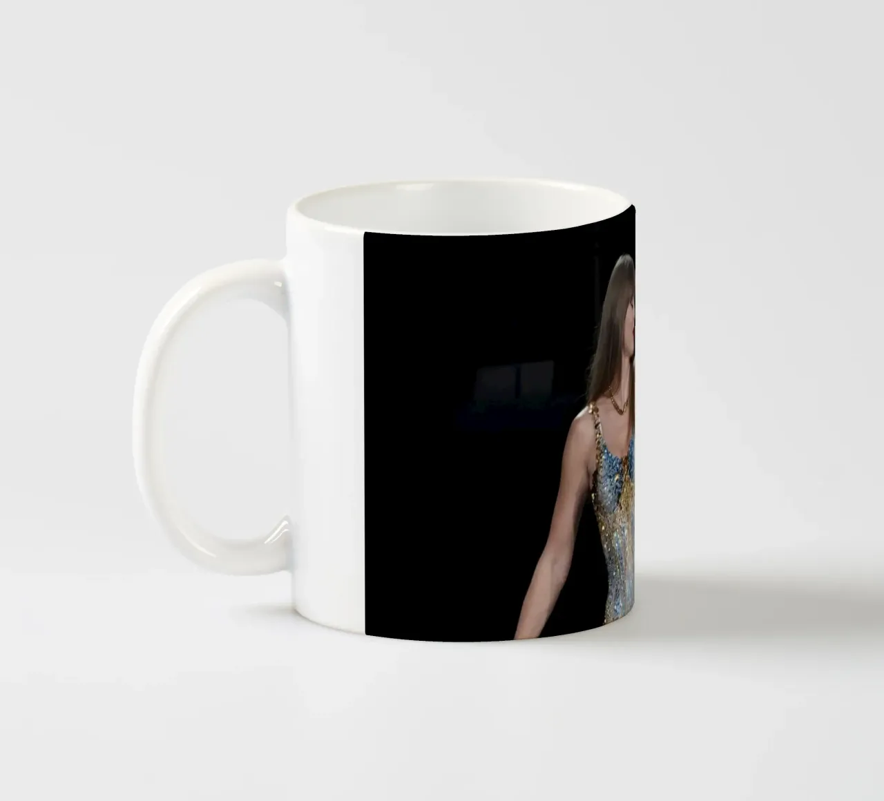 Sterke vrouw Taylor Gierzwaluwen keramische mok van Home Band Shop
