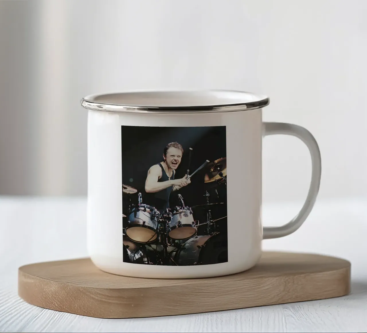 Lars Ulrich tazza in smalto da Low poly art