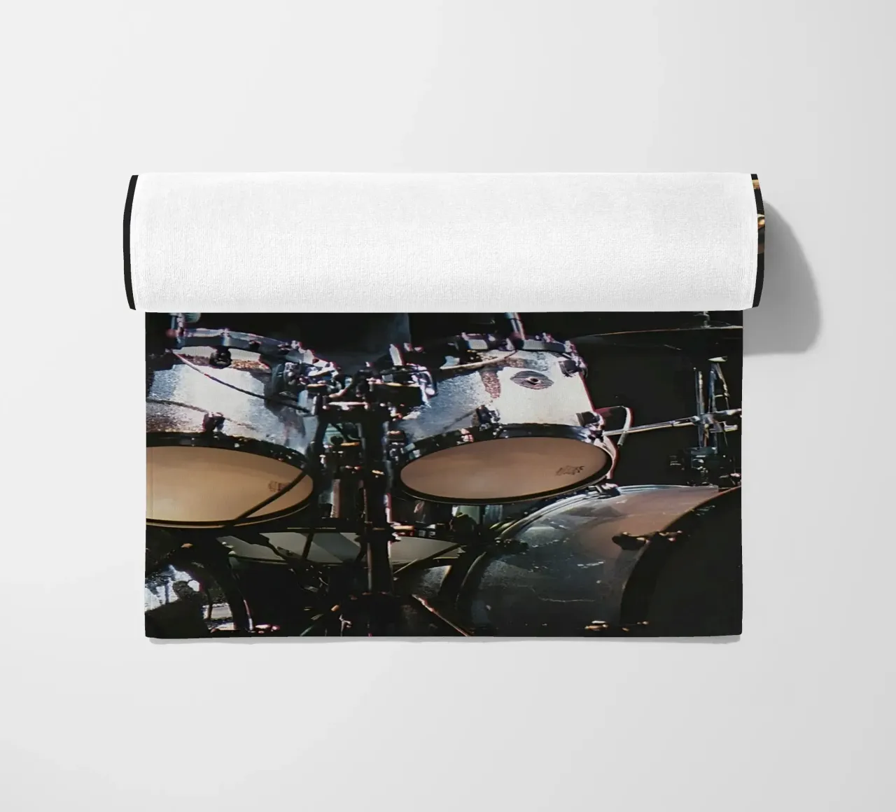 Lars Ulrich telo mare da Low poly art