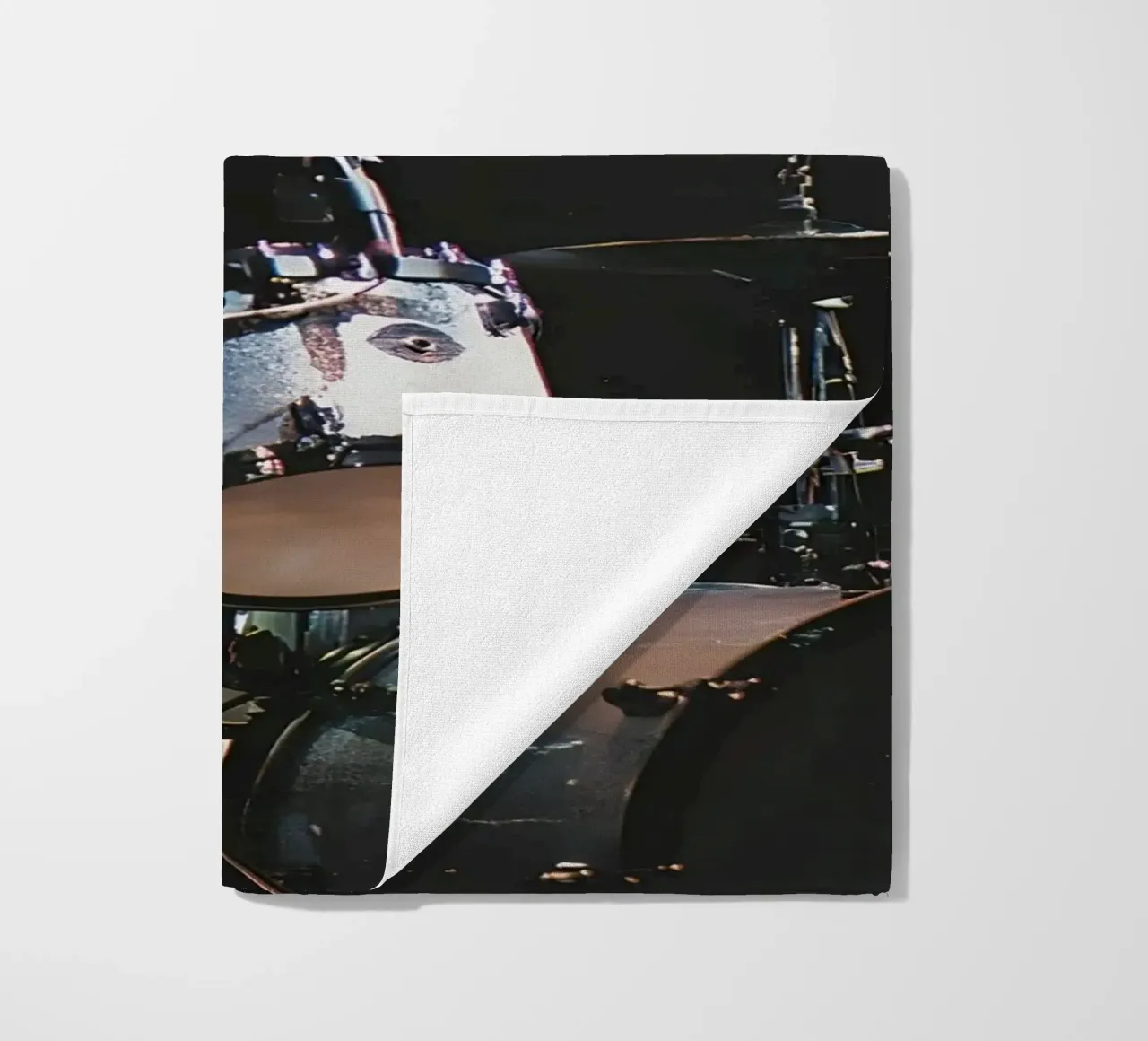 Lars Ulrich telo mare da Low poly art