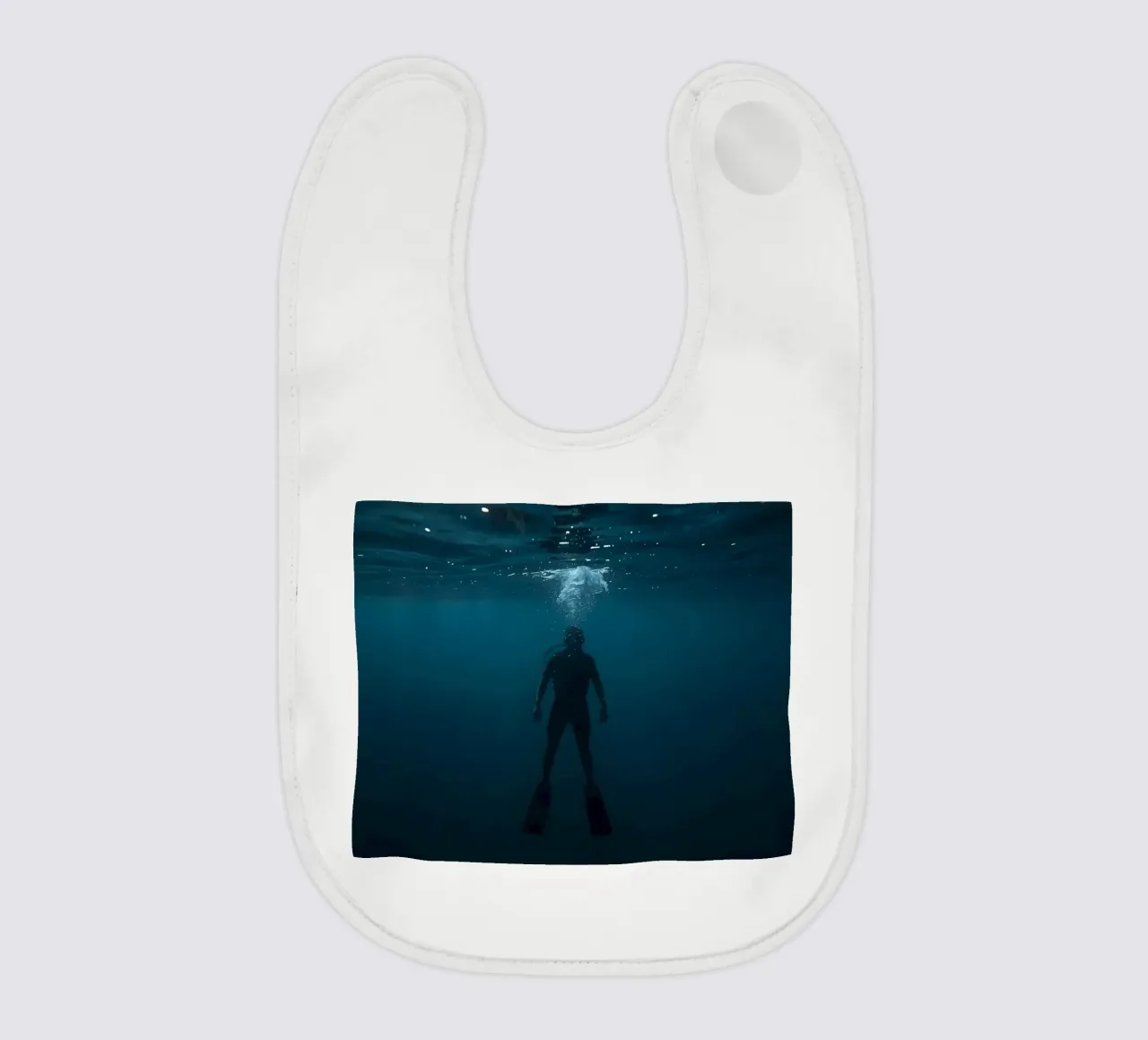 Silhouette subacquea di un sommozzatore bavaglino da DesignDoodle