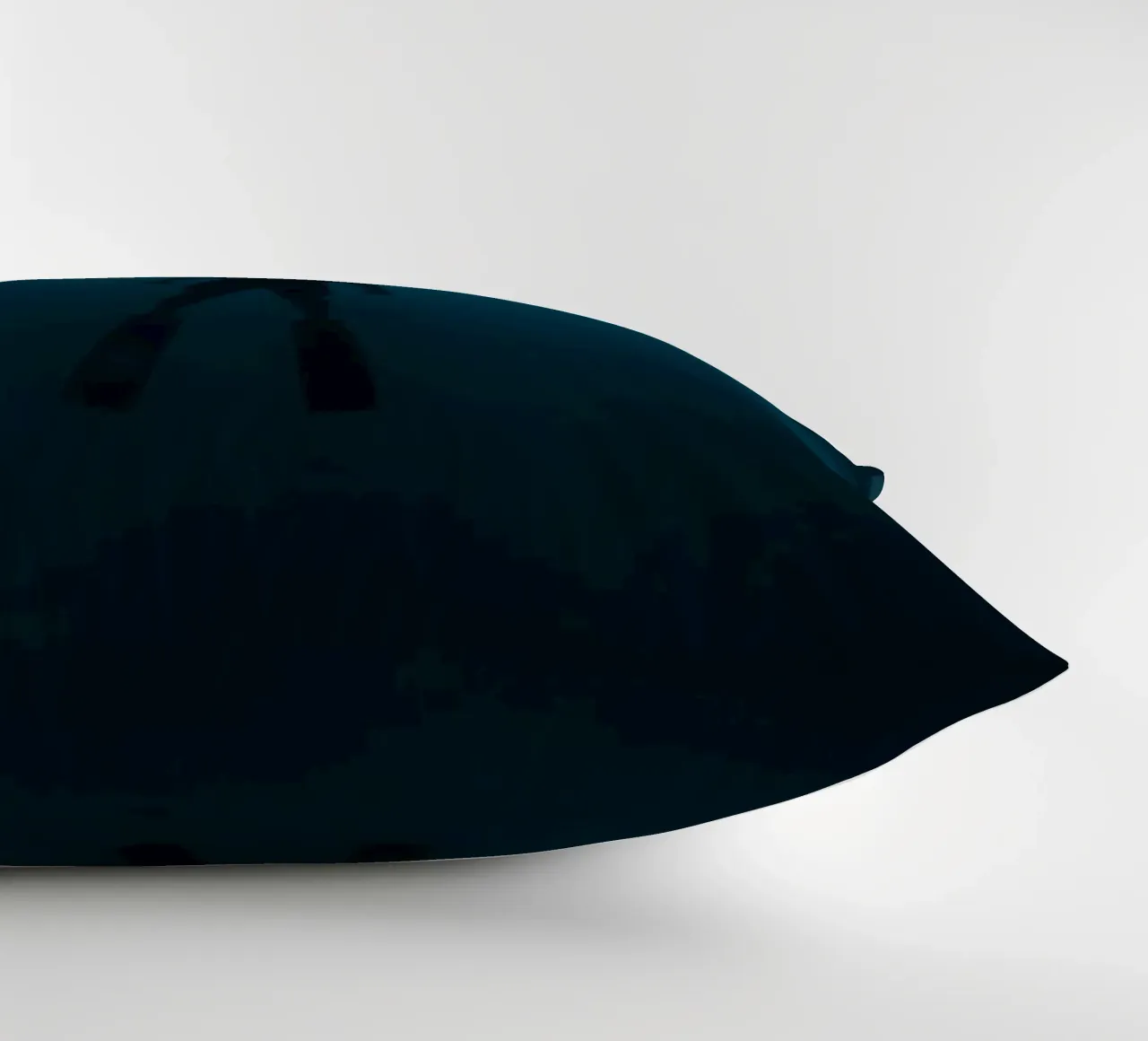 Silhouette subacquea di un sommozzatore cuscino da DesignDoodle