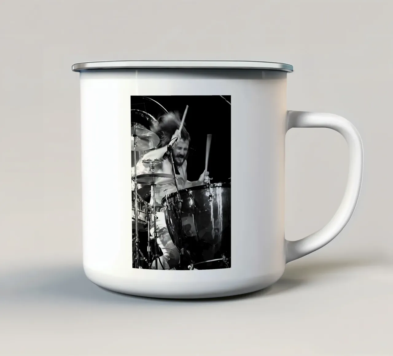 John Bonham, tazza in smalto da Low poly art