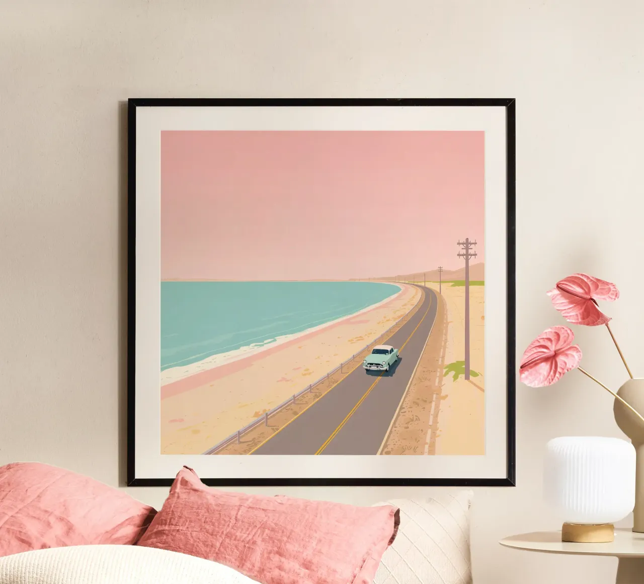 Auto d'epoca su strada costiera con spiaggia e pali telefonici poster da DesignDoodle