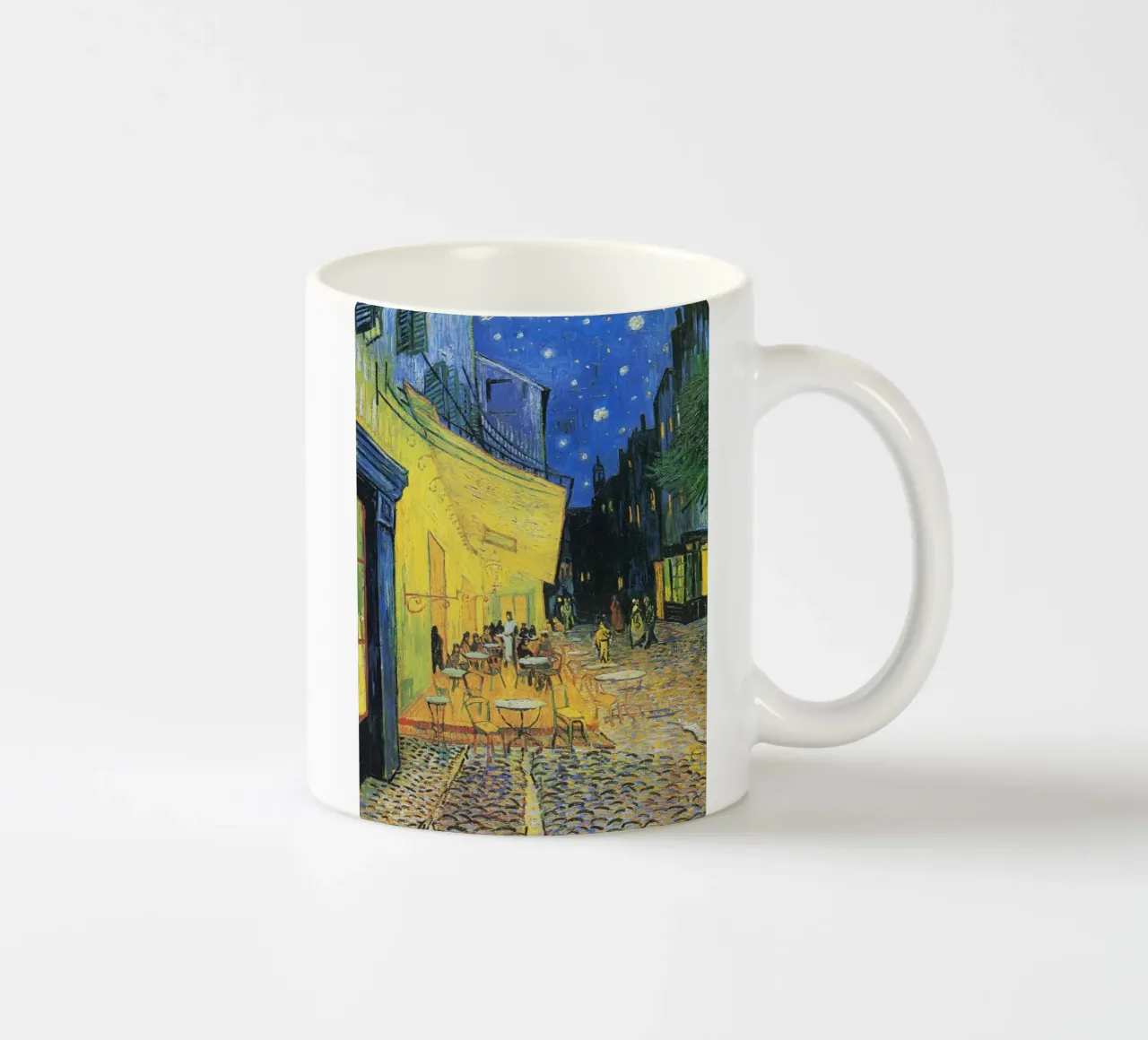 La terrazza del caffè di notte di Vincent van Gogh (1888) - tazza in ceramica da Chérie Prints