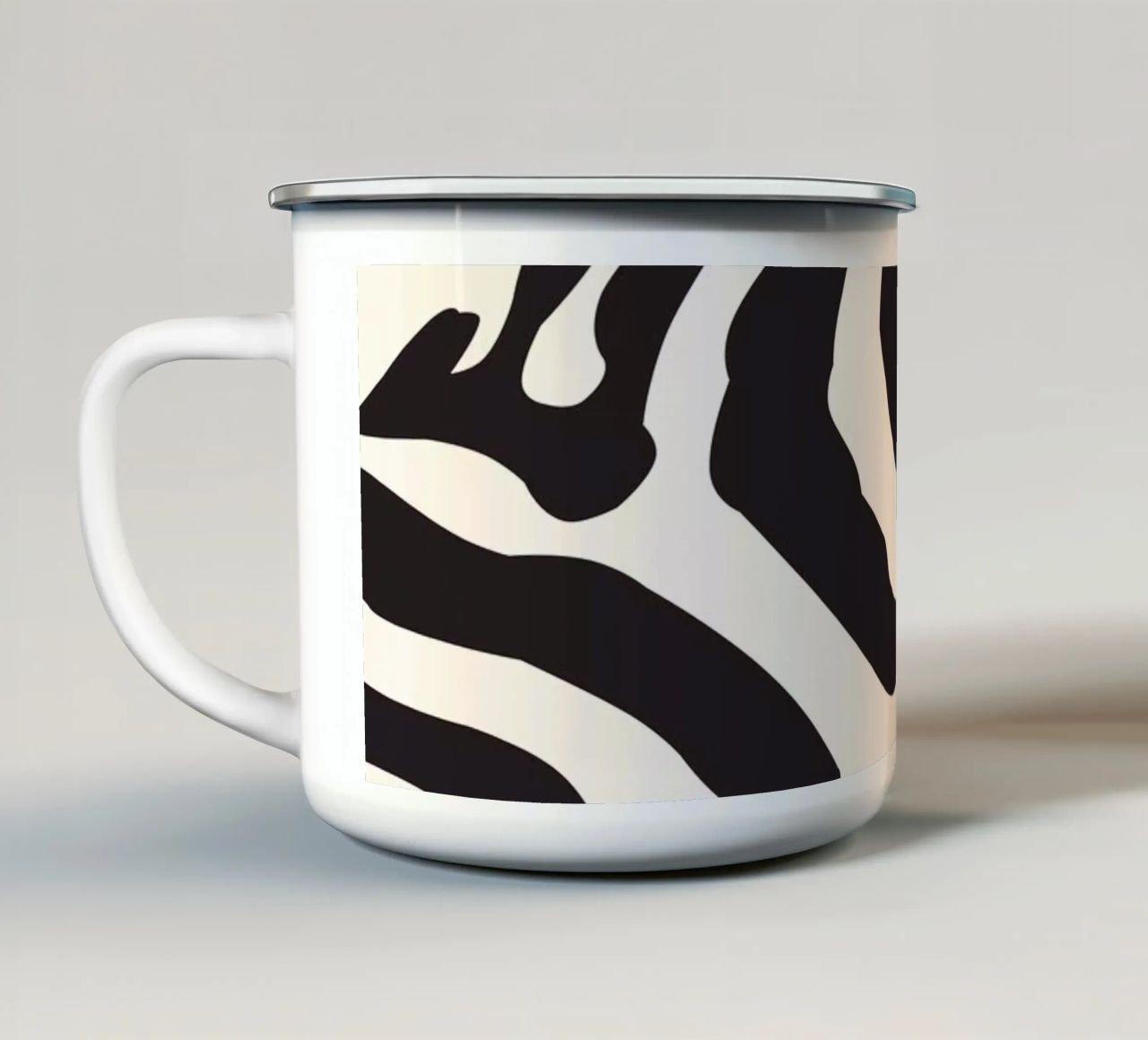 Zebra Astratto tazza in smalto da ThingDesign