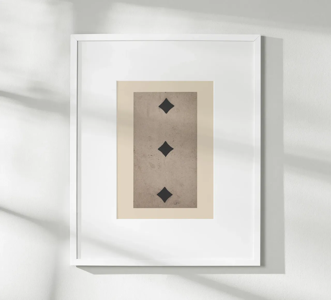 Stampa d'arte dei Tarocchi d'epoca con il Tre di Quadri poster da vintagepod