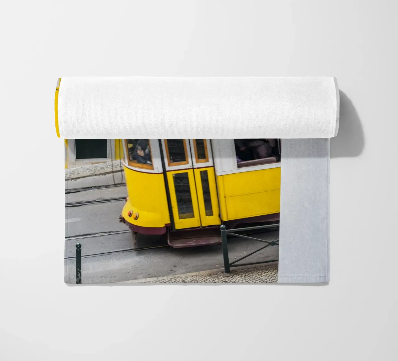 Yellow Tram in Lisbon Portugal telo mare da patiphotography