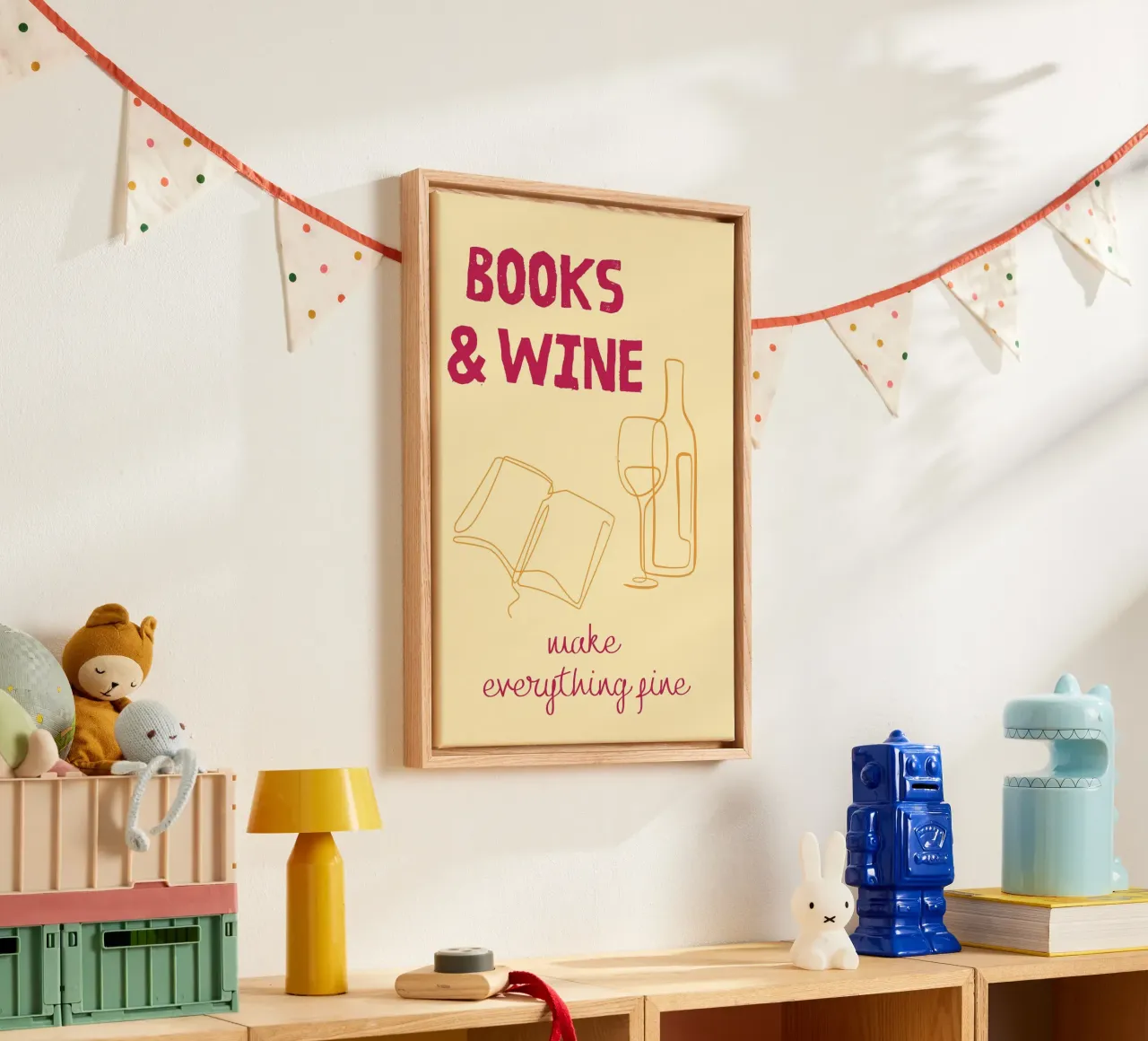 Libri e vino rendono tutto più bello tela con Cornice a cassetta da vintagepod