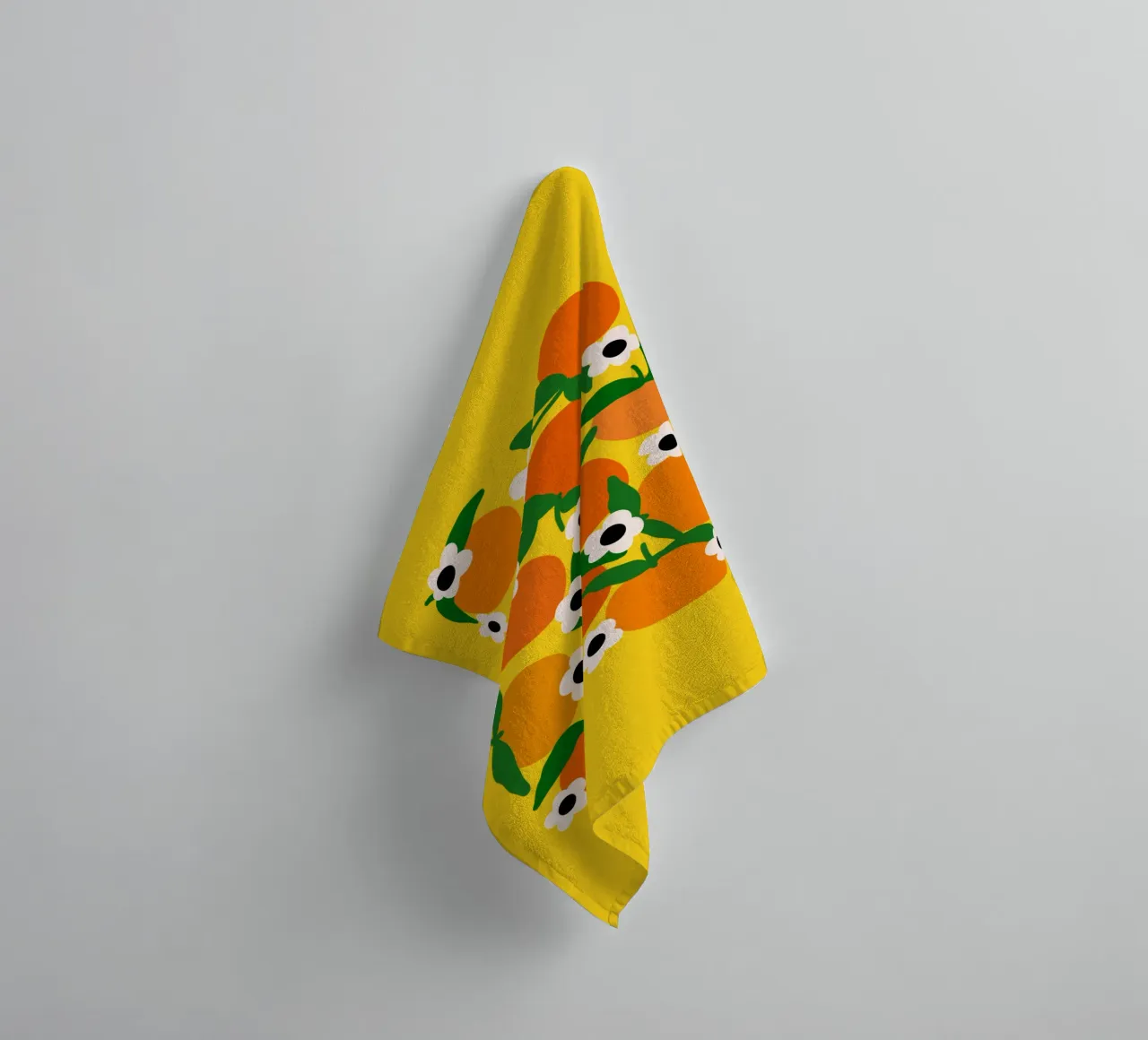 Blooming tangerines badhanddoek van TijanaArtStudio88