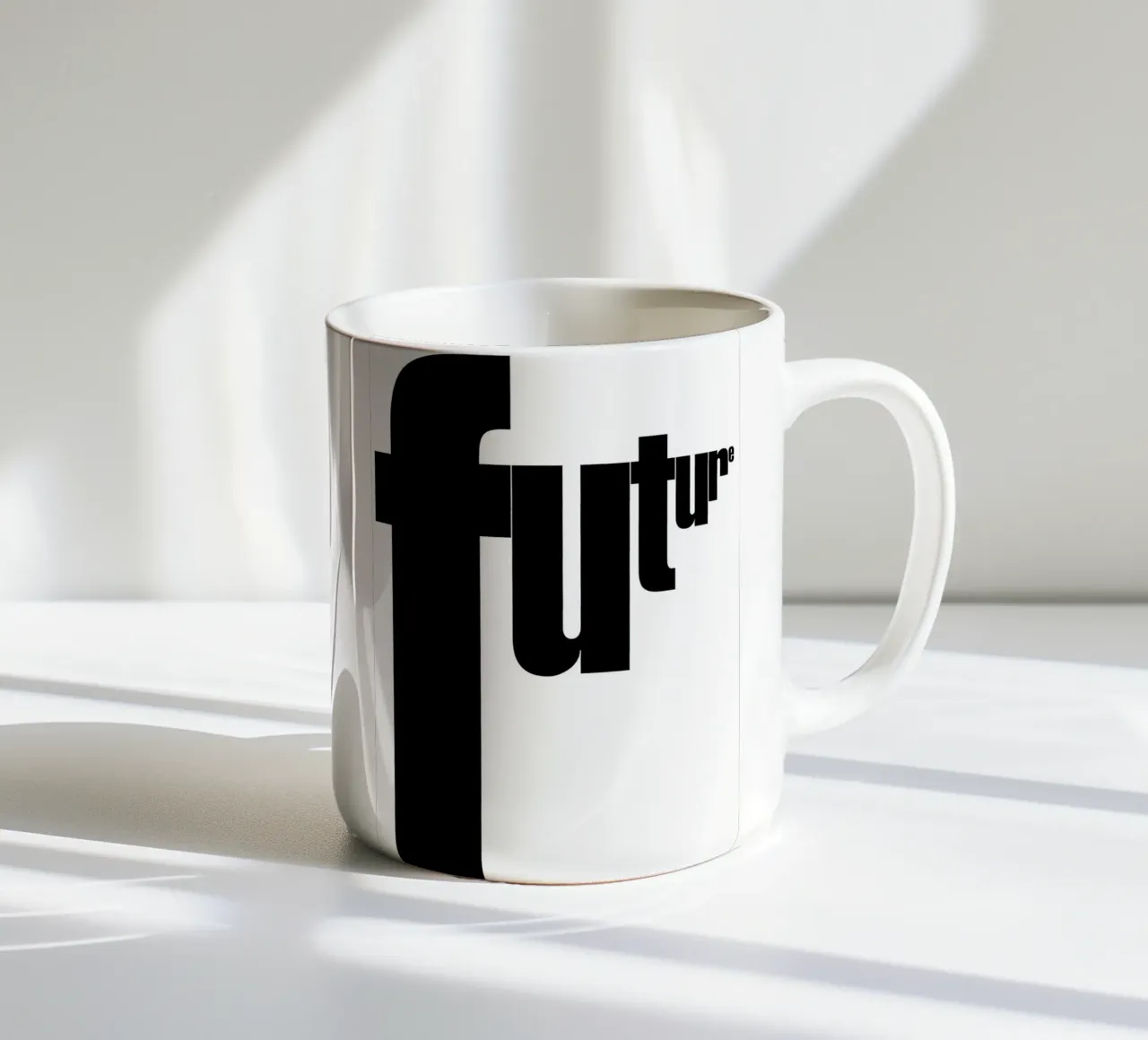 future tazza in ceramica da Type & Tape