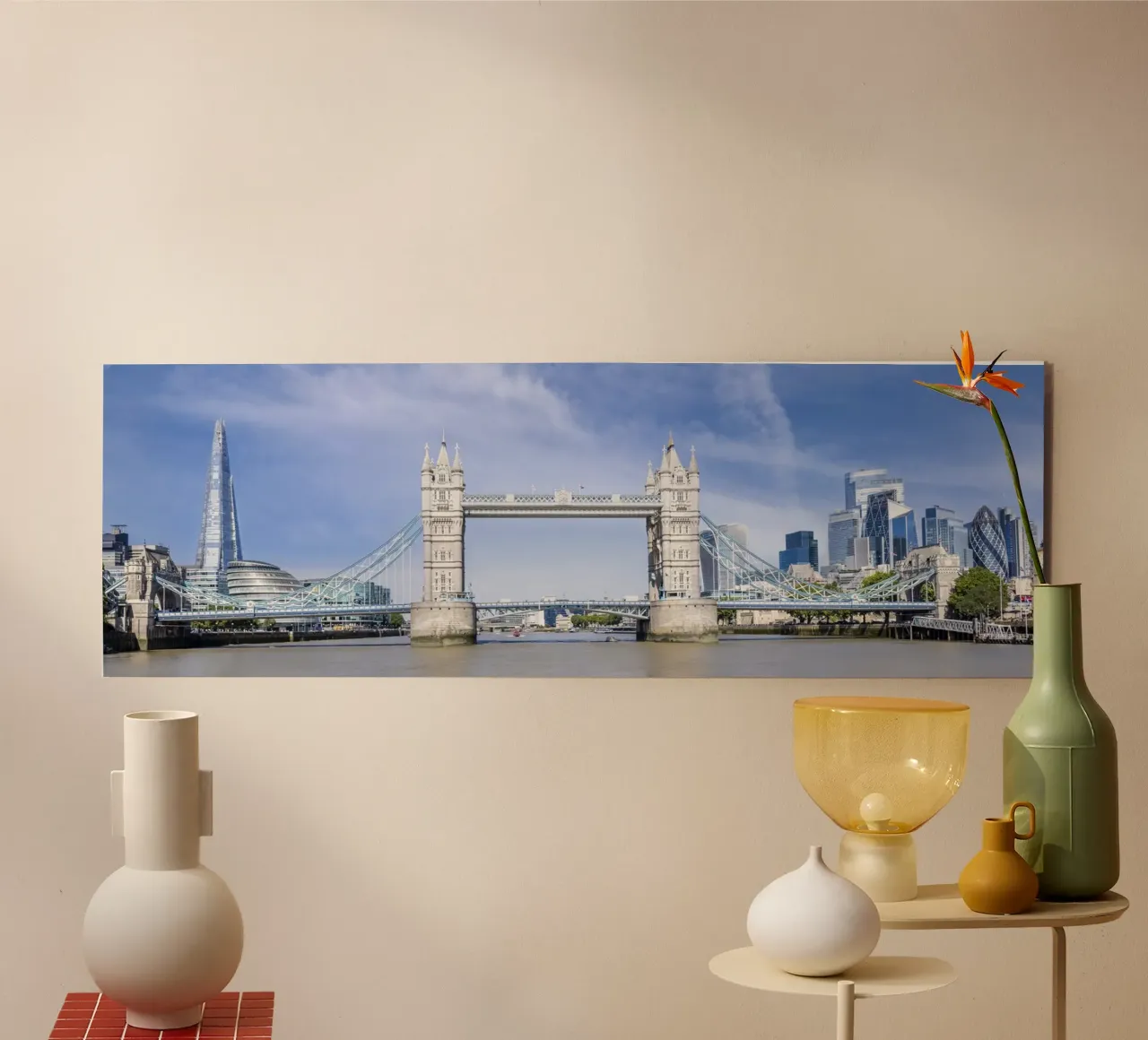 L'unico Tower Bridge in un panorama moderno della città alluminio dibond da Melanie Viola