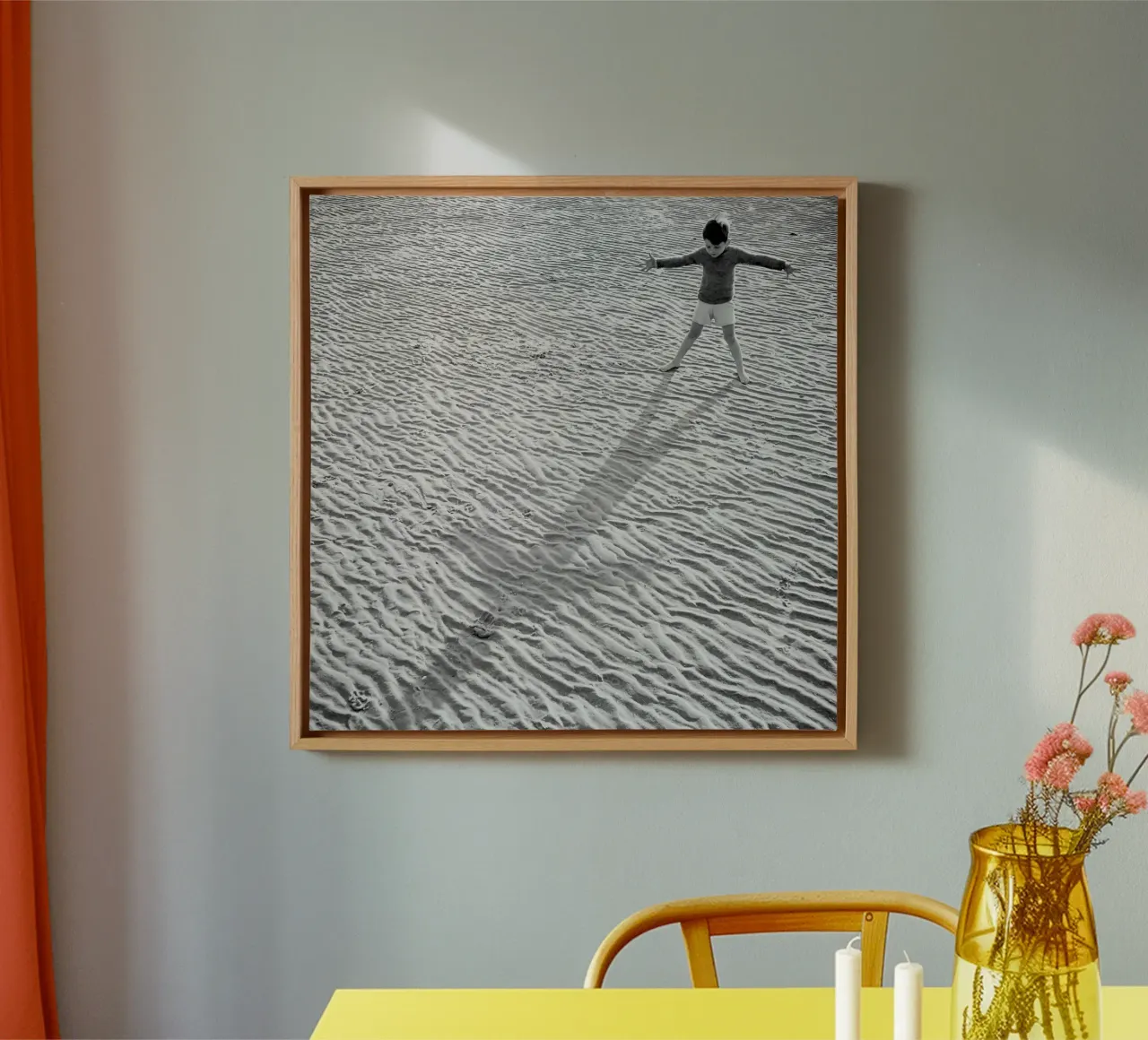Little Boy and Shadow on Beach, Black and White Old Photo canvas met Baklijst van Vibrant Vintage Prints
