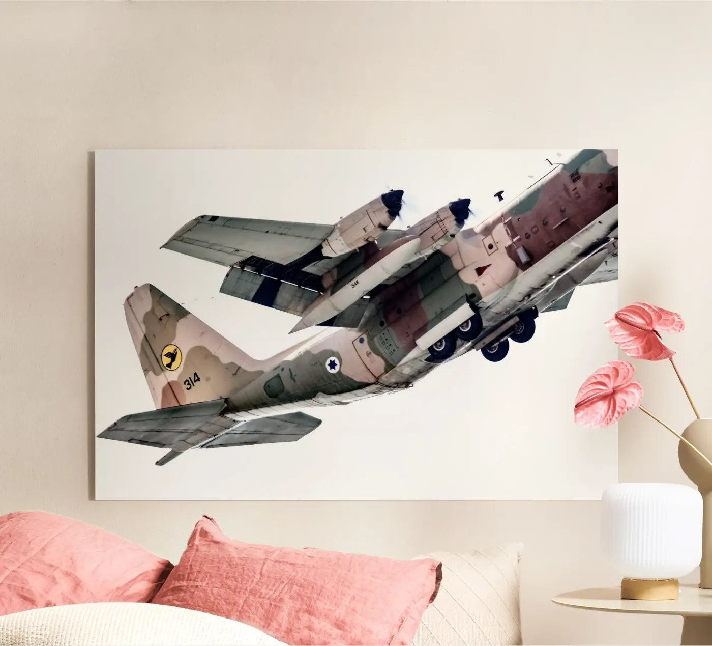 Power plexiglass da Tal Paz-Fridman