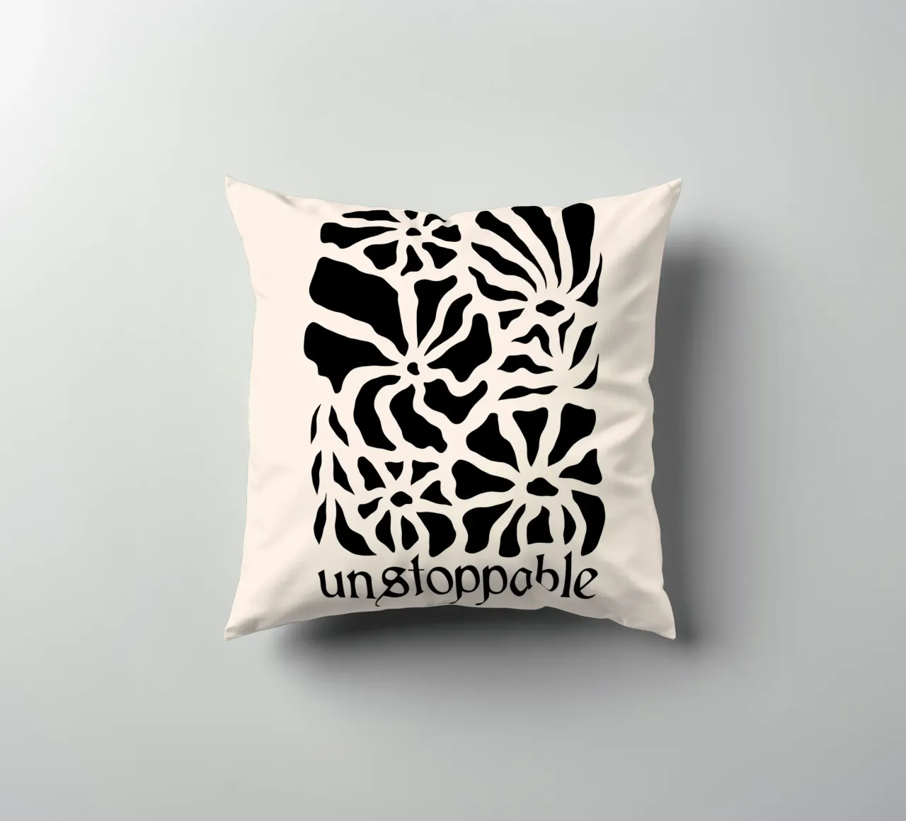 Unstoppable Black version cuscino da TijanaArtStudio88