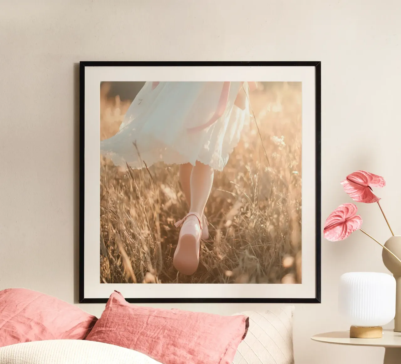 Sussurri in rosa poster da StillVibe Home