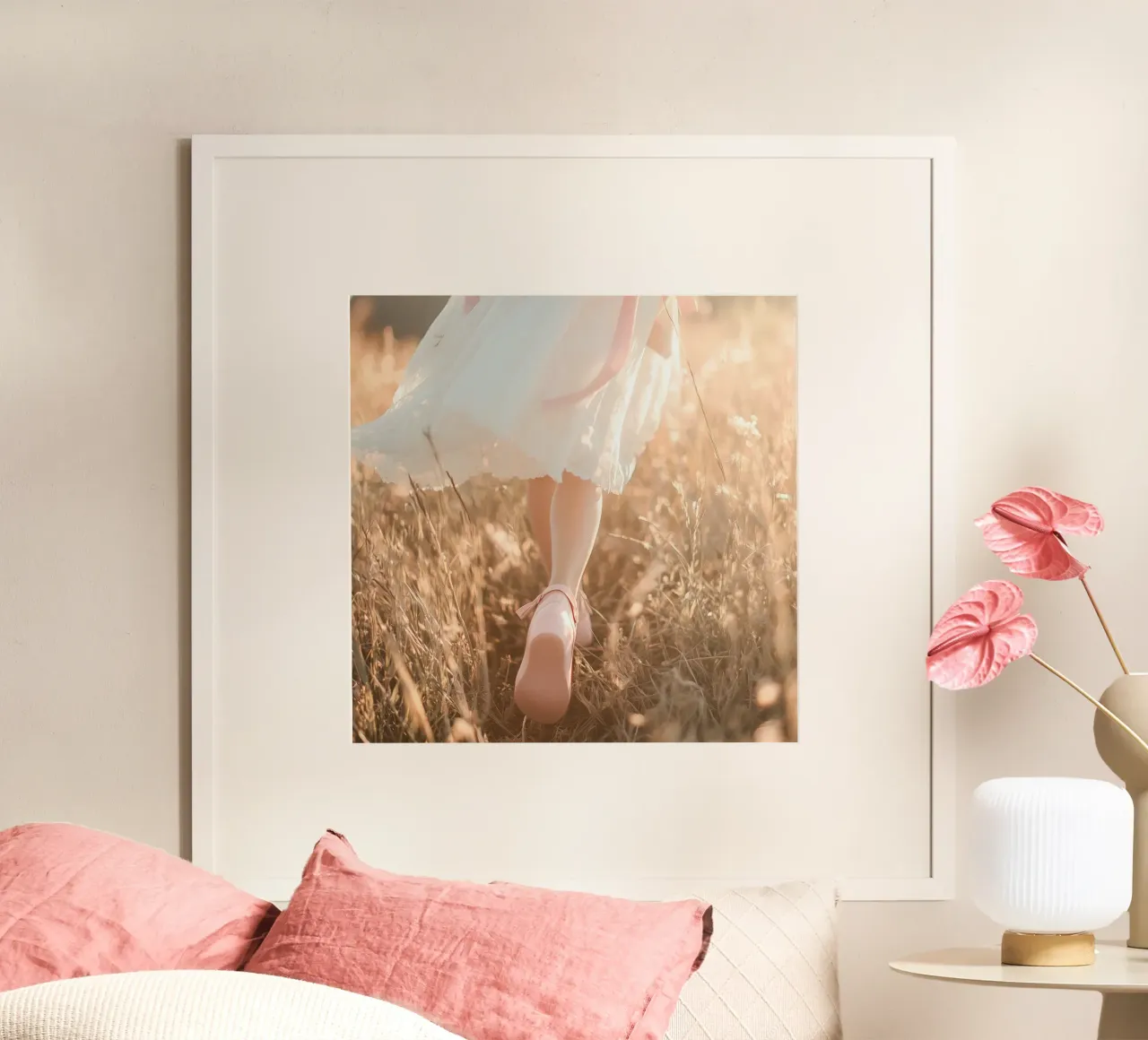 Sussurri in rosa poster da StillVibe Home