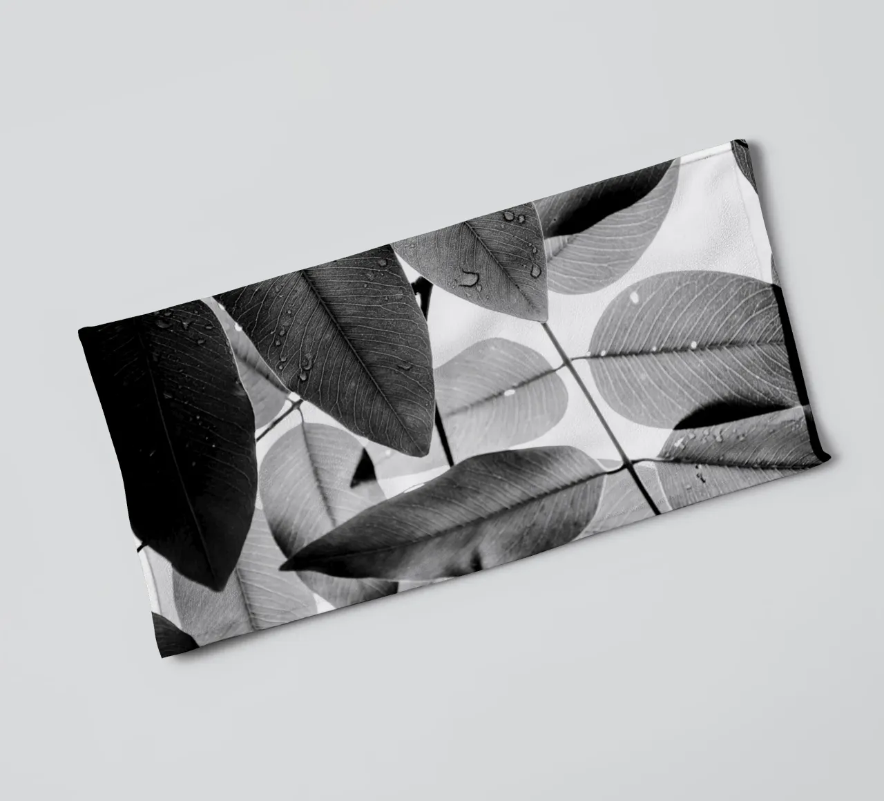 Experiments with Leaves I towel by Tal Paz-Fridman