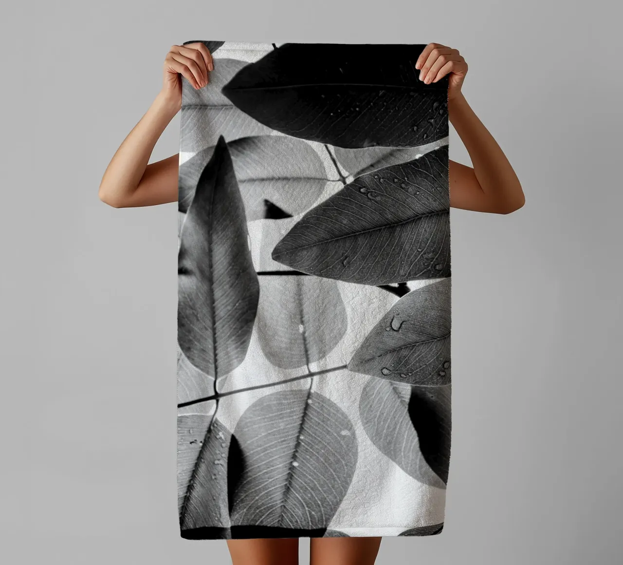 Experiments with Leaves I towel by Tal Paz-Fridman