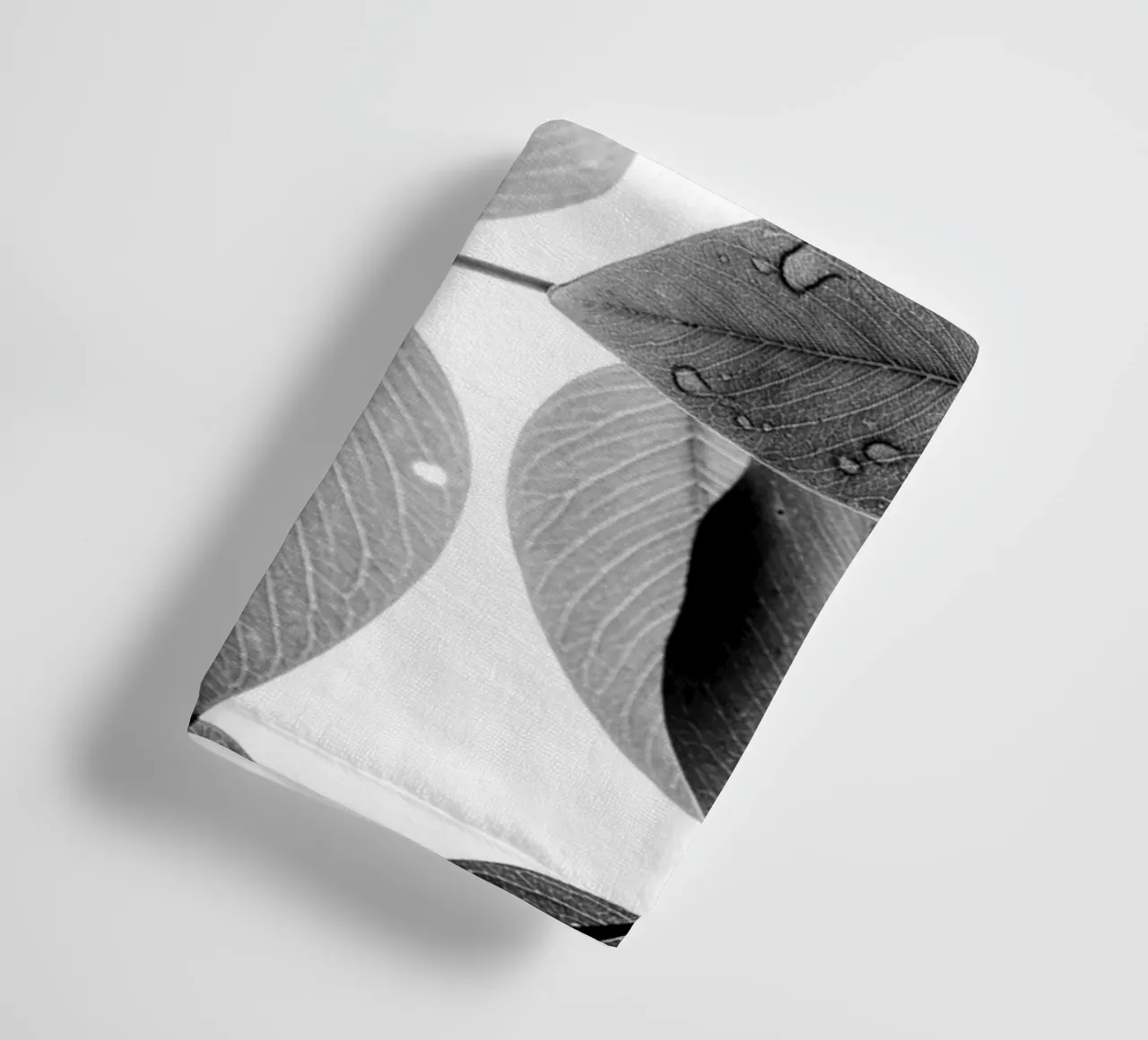 Experiments with Leaves I towel by Tal Paz-Fridman