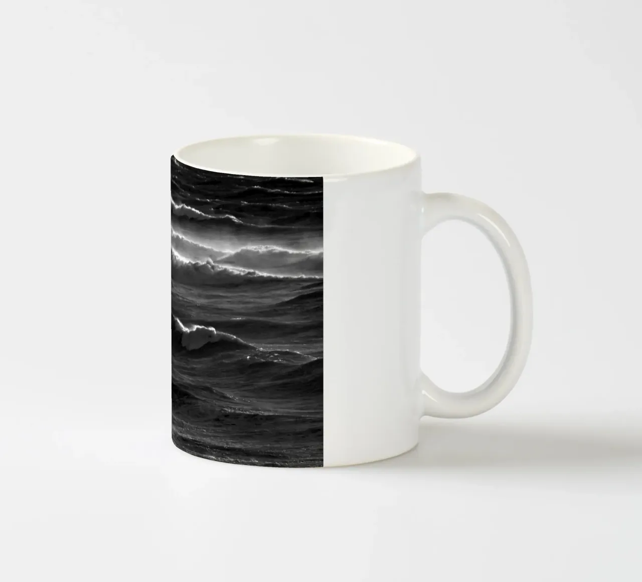 Cuore del mare II tazza in ceramica da Tal Paz-Fridman