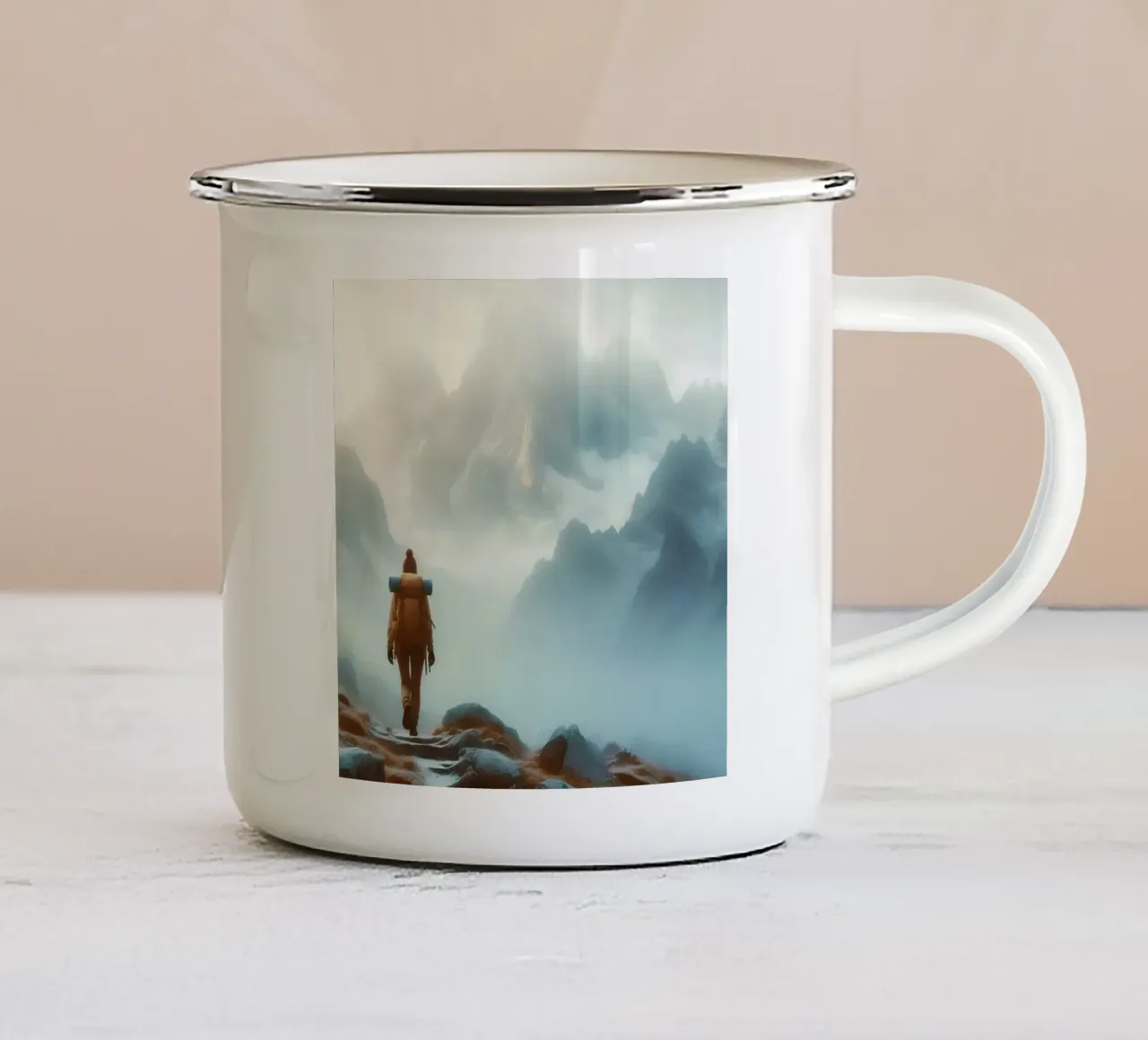 Escursionista in alta montagna tazza in smalto da Digital Naive