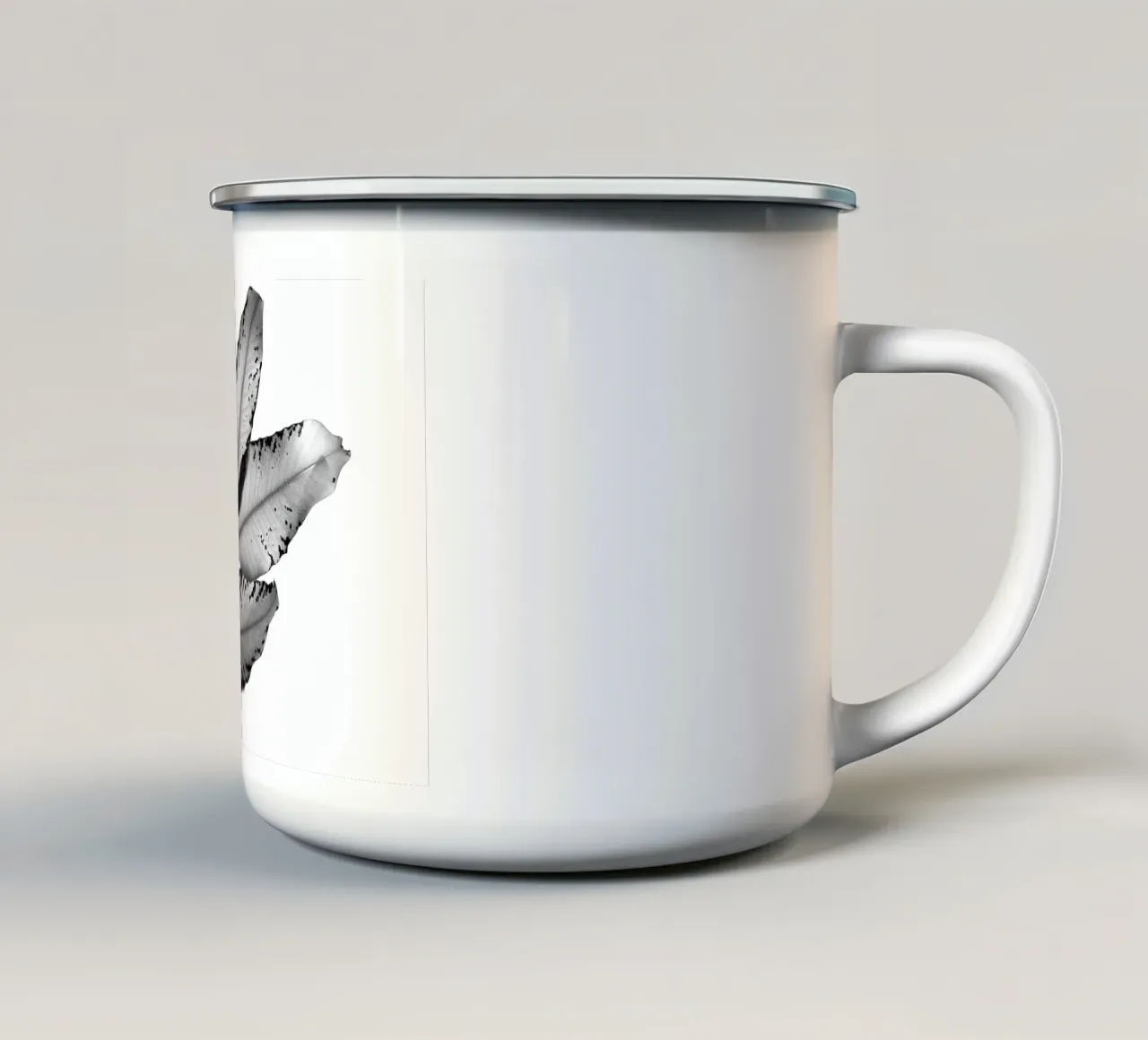 Rami e foglie, 2016, 1 tazza in smalto da Tal Paz-Fridman