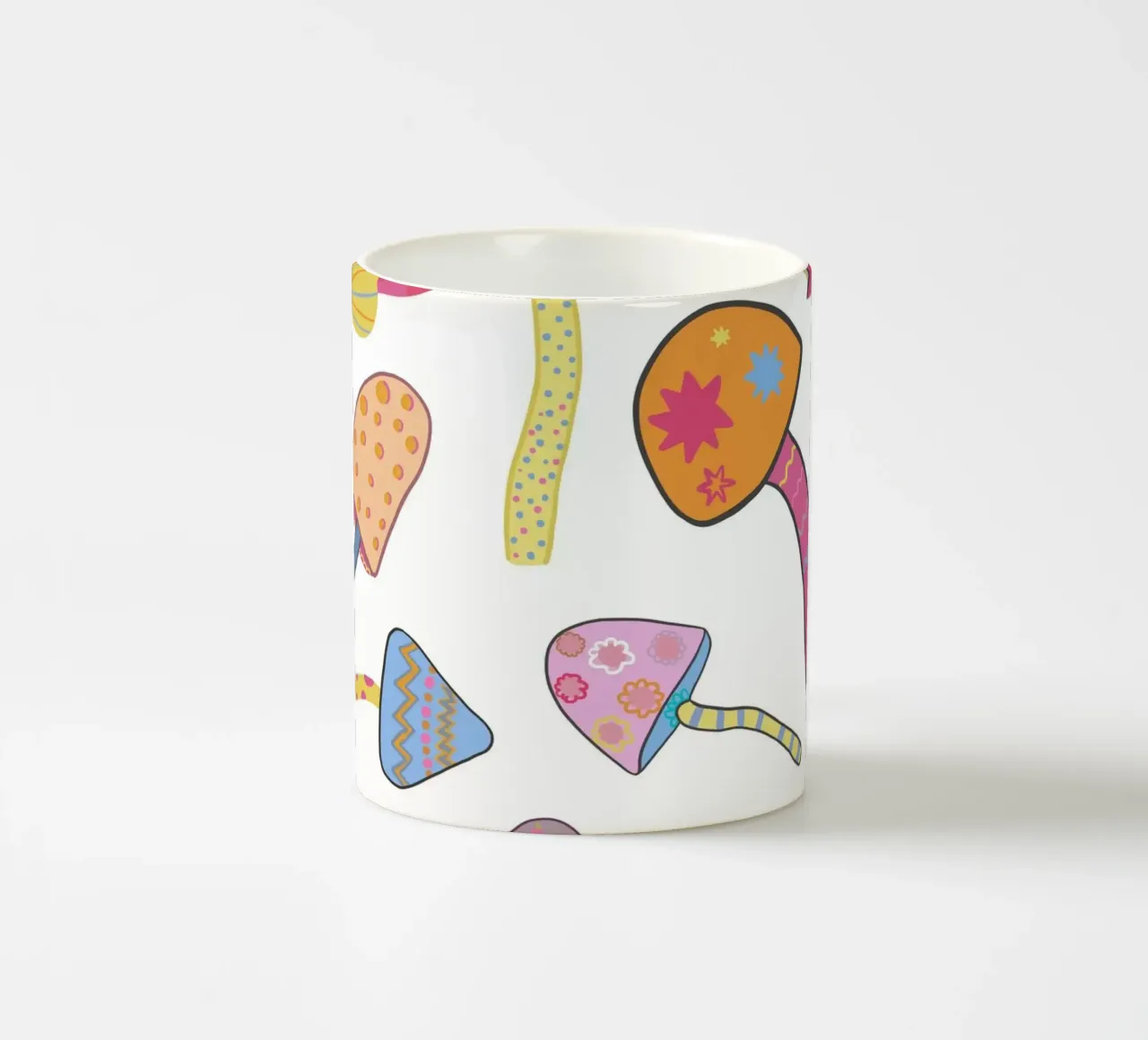 Funghi magici bianchi II tazza in ceramica da gulsengunel