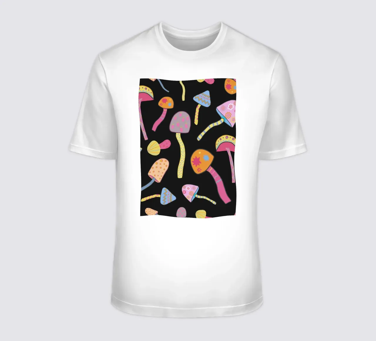 Funghi magici neri II t-shirt da gulsengunel