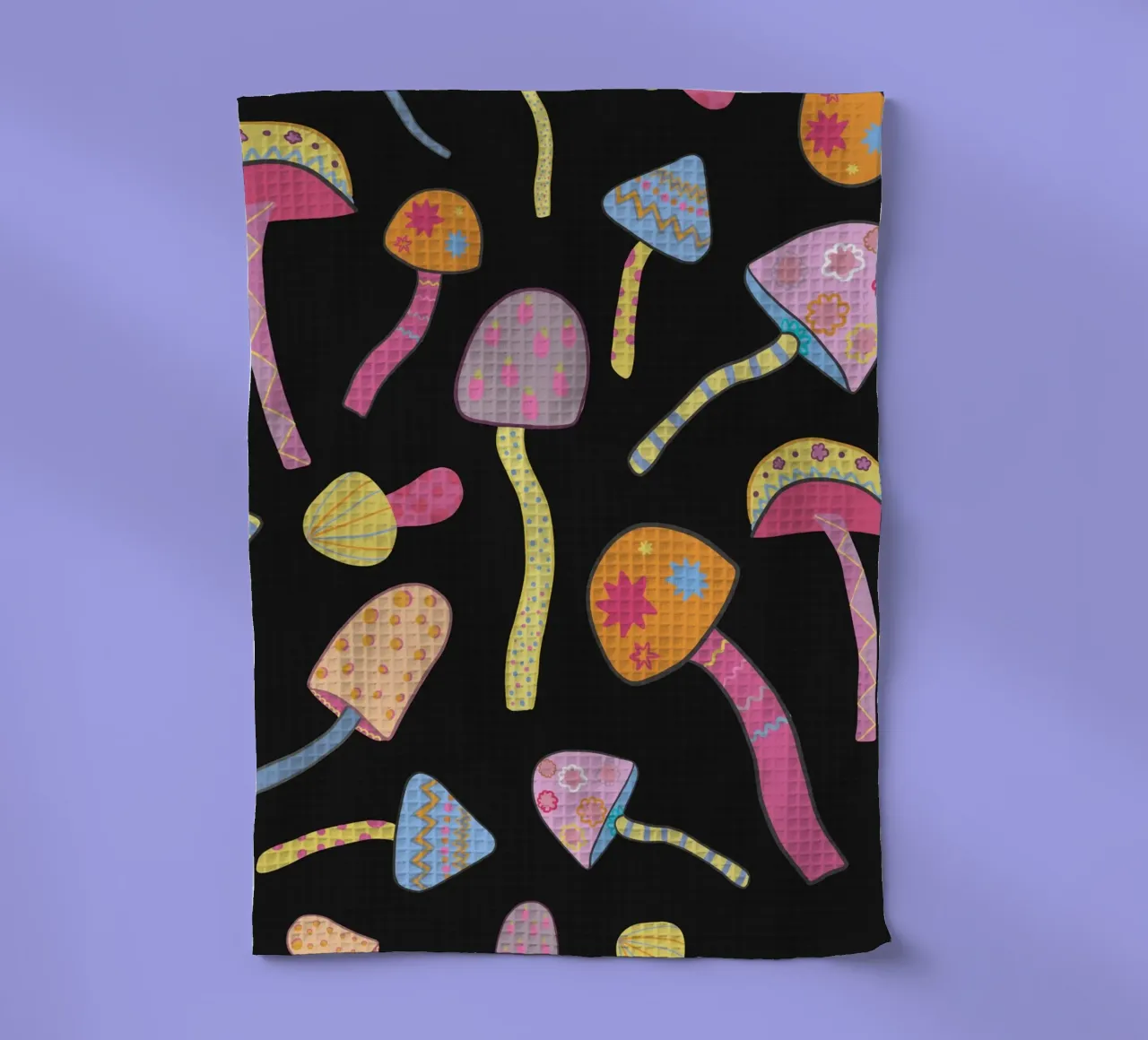 Zauberhafte Pilze schwarz II Geschirrtuch von gulsengunel