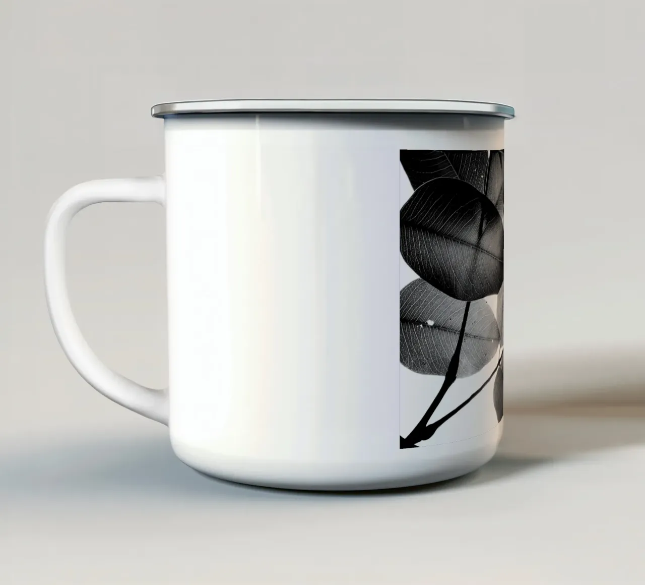 Rami e foglie, 2016, 3 tazza in smalto da Tal Paz-Fridman