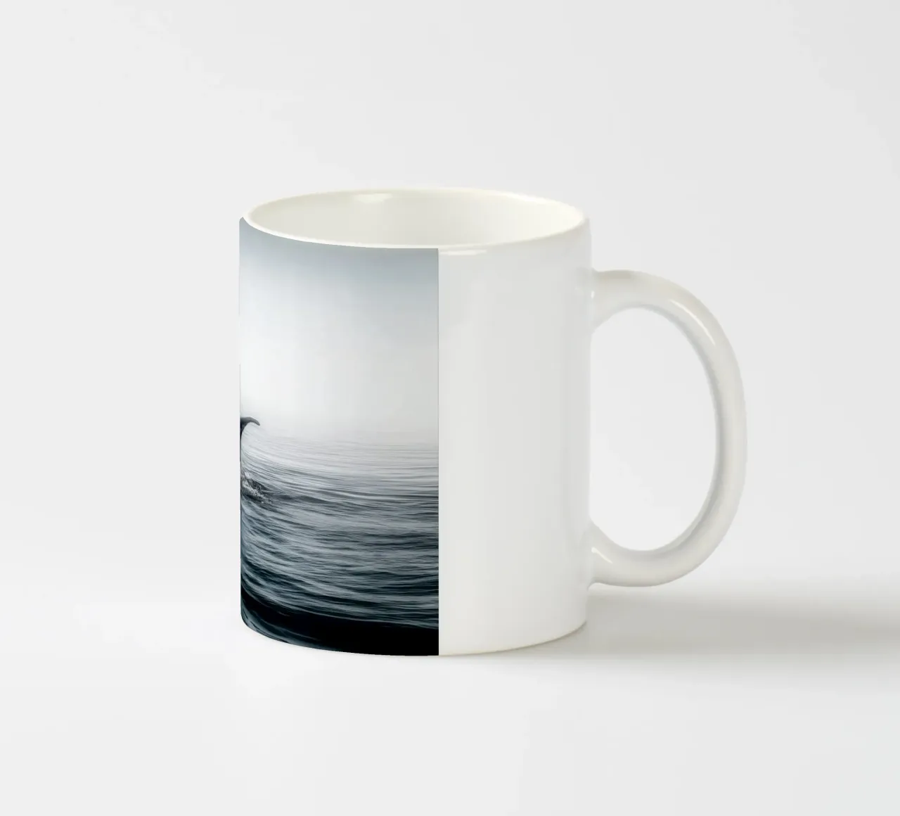 Minimalist Whale Tail – Ocean Photography-Inspired Print tazza in ceramica da Vela Luna