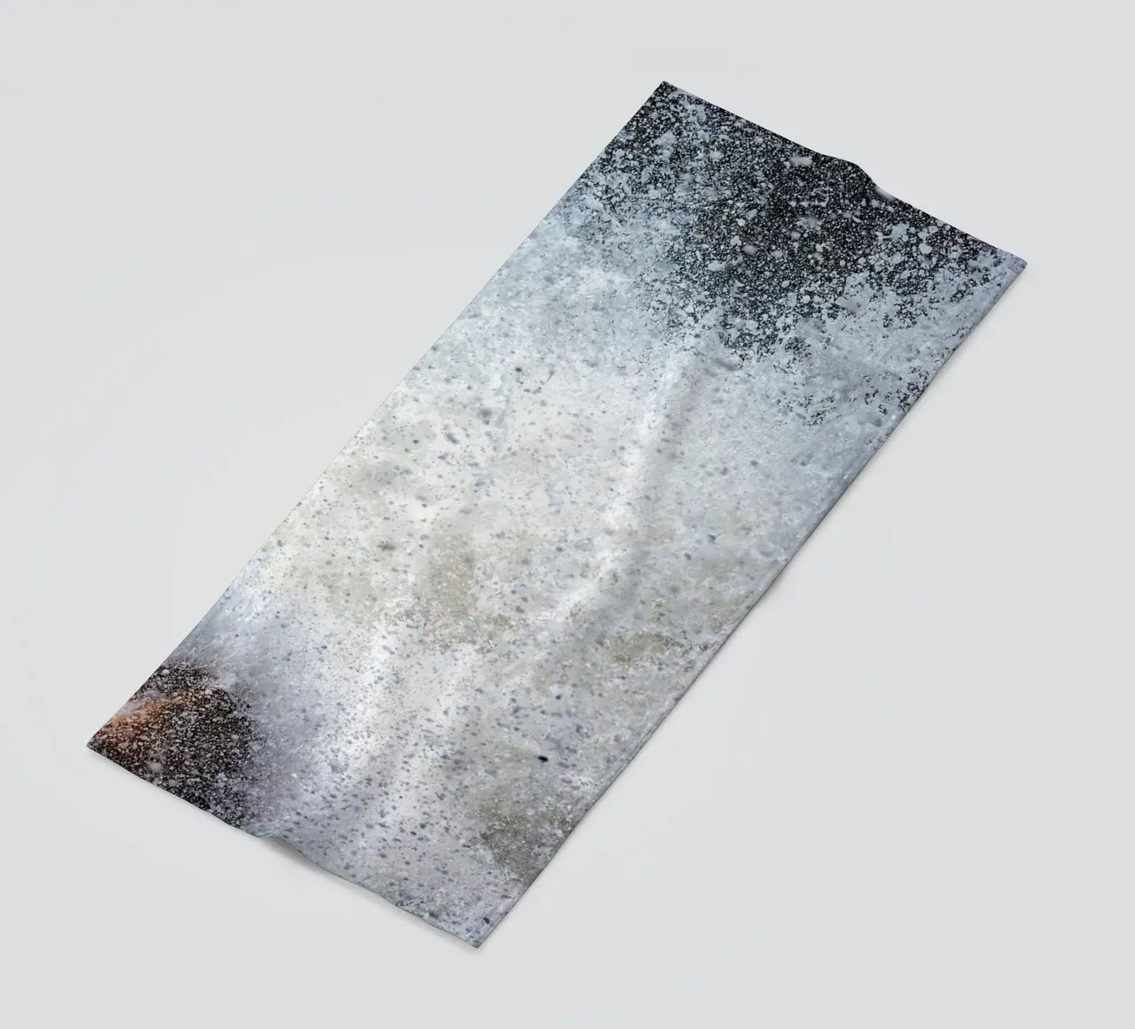 Implosione I telo mare da Tal Paz-Fridman