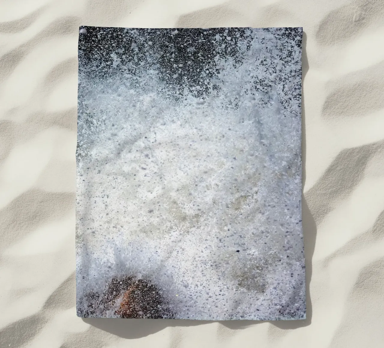 Implosione I telo mare da Tal Paz-Fridman