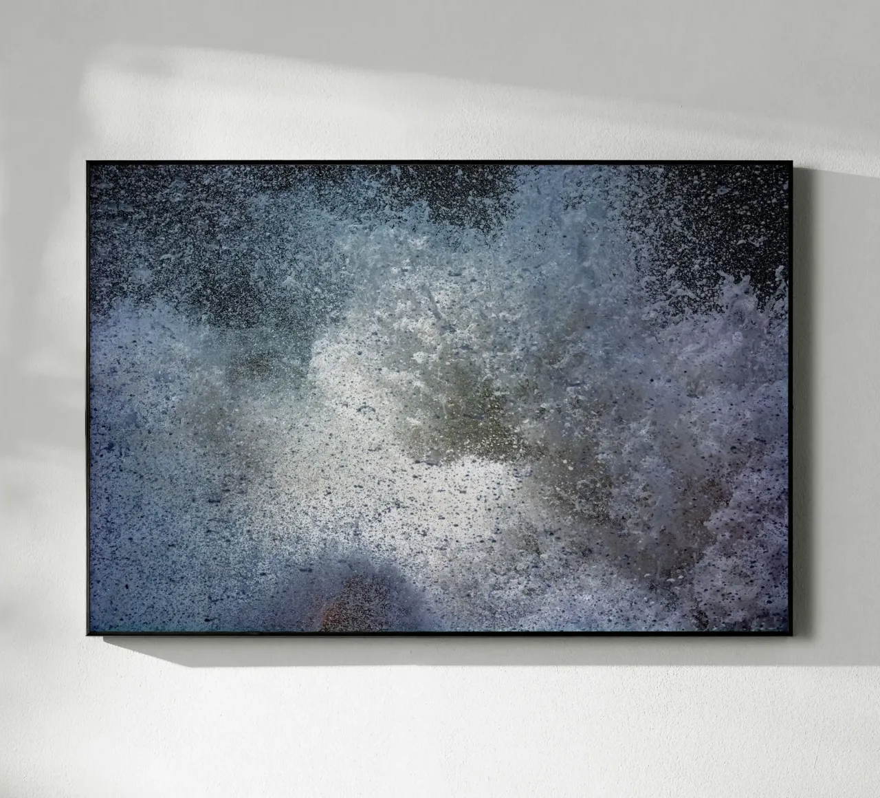 Implosione II plexiglass da Tal Paz-Fridman