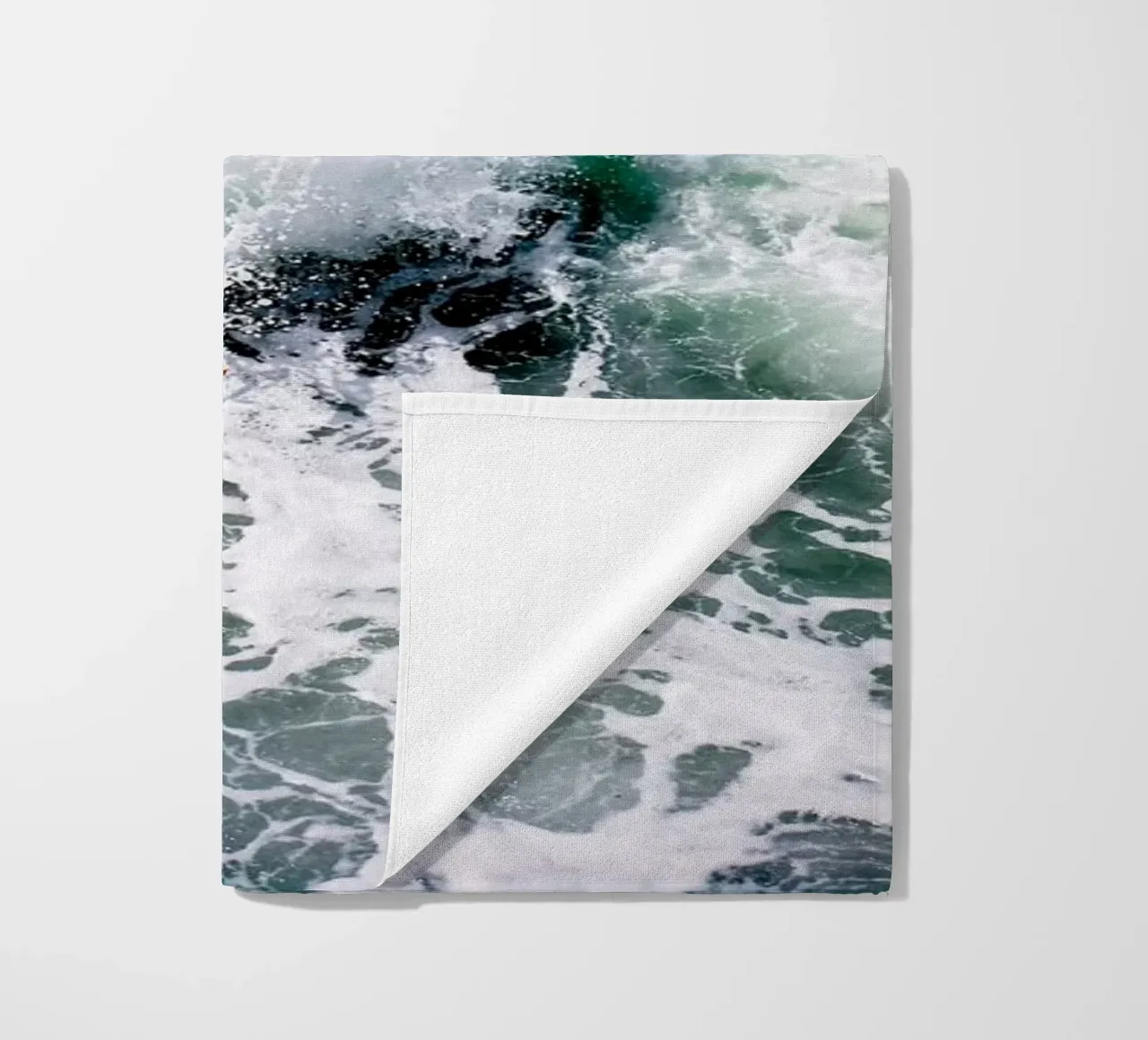 Spruzzata di bianco telo mare da Tal Paz-Fridman