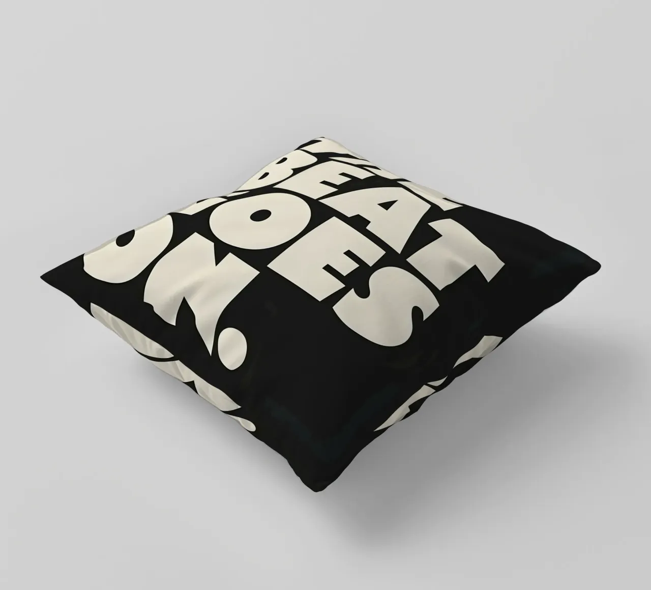 "THE BEAT GOES ON." cuscino da Type & Tape