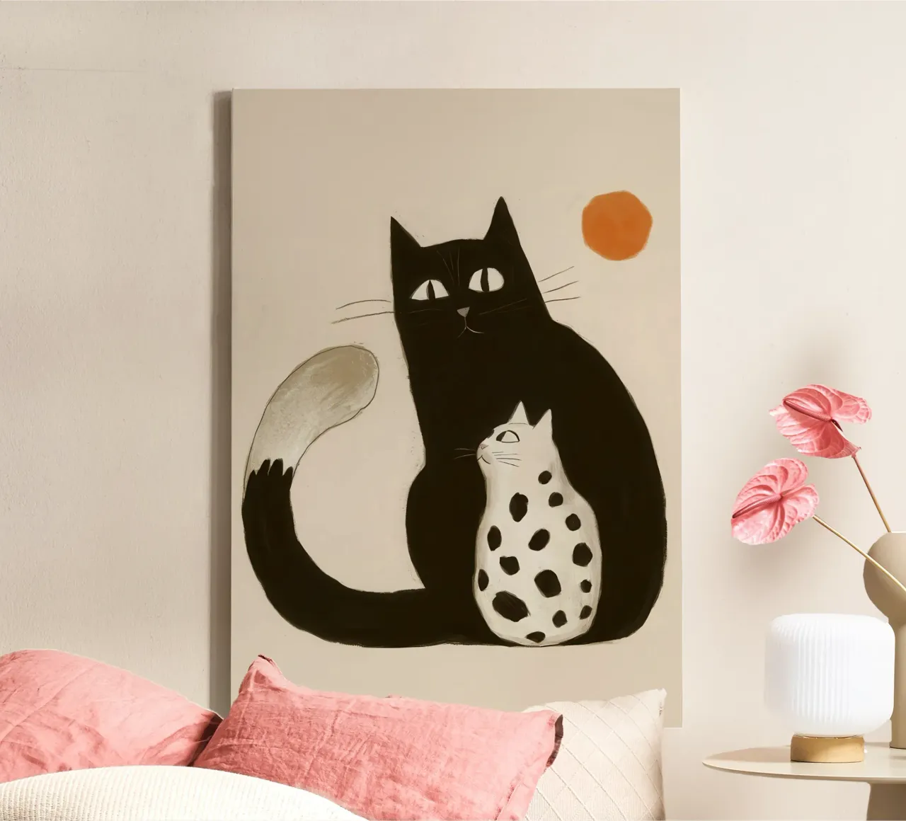 Mutter Katze Umarmung Leinwand mit Schattenfugenrahmen von Luna Aura