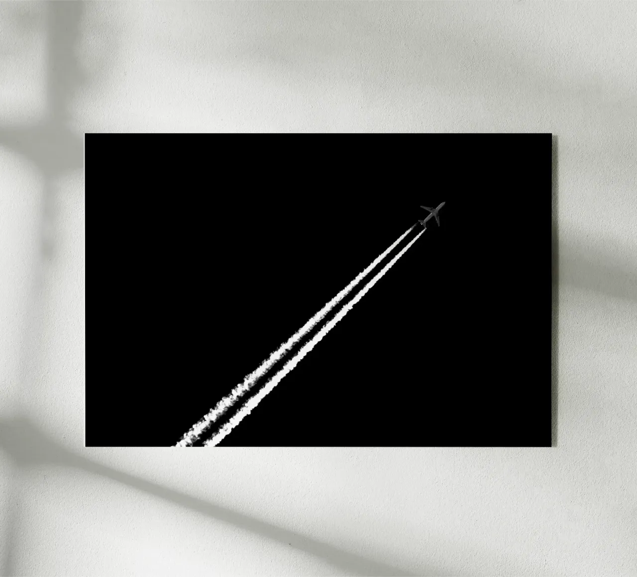 Bianco e nero plexiglass da Tal Paz-Fridman