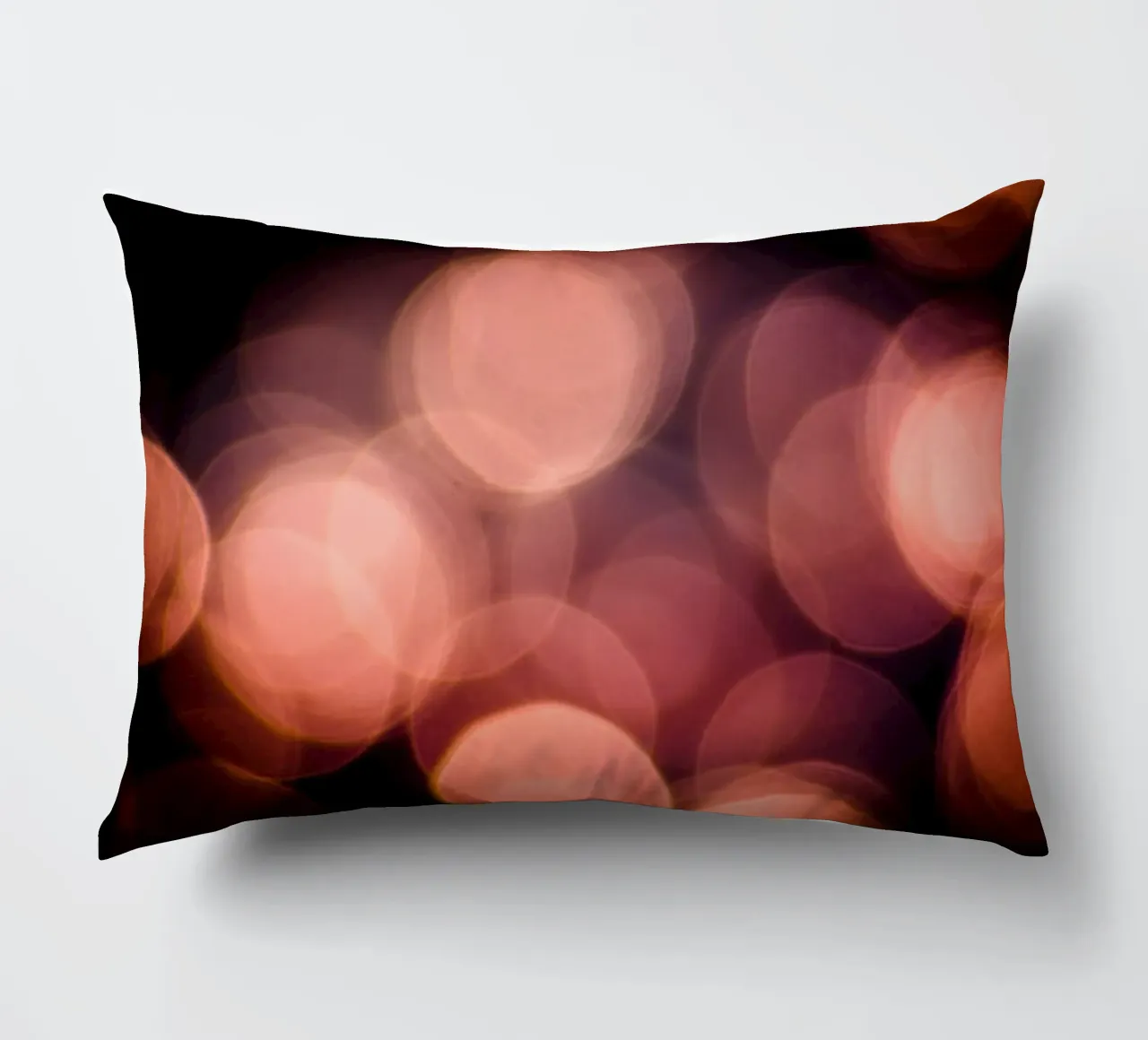 Luce sull'acqua II cuscino da Tal Paz-Fridman