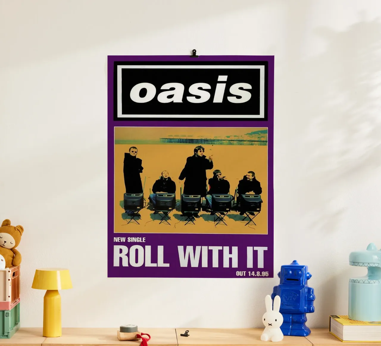 Le palme ombreggiano le strade polverose poster con telaio in legno da rendikeep