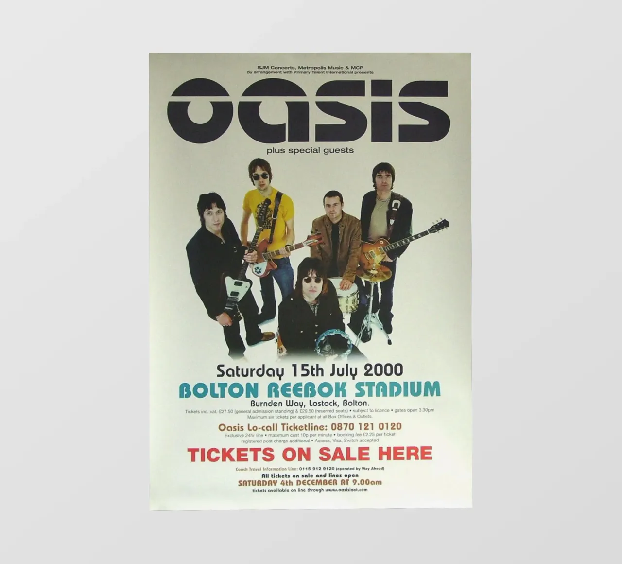 I sentieri celesti guidano i viandanti pellicola backlit da rendikeep