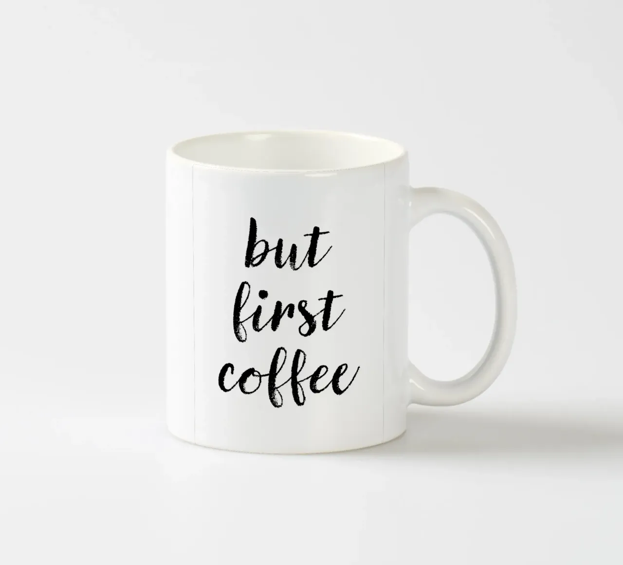 But First Coffee 2 tazza in ceramica da The Type Club Tokyo