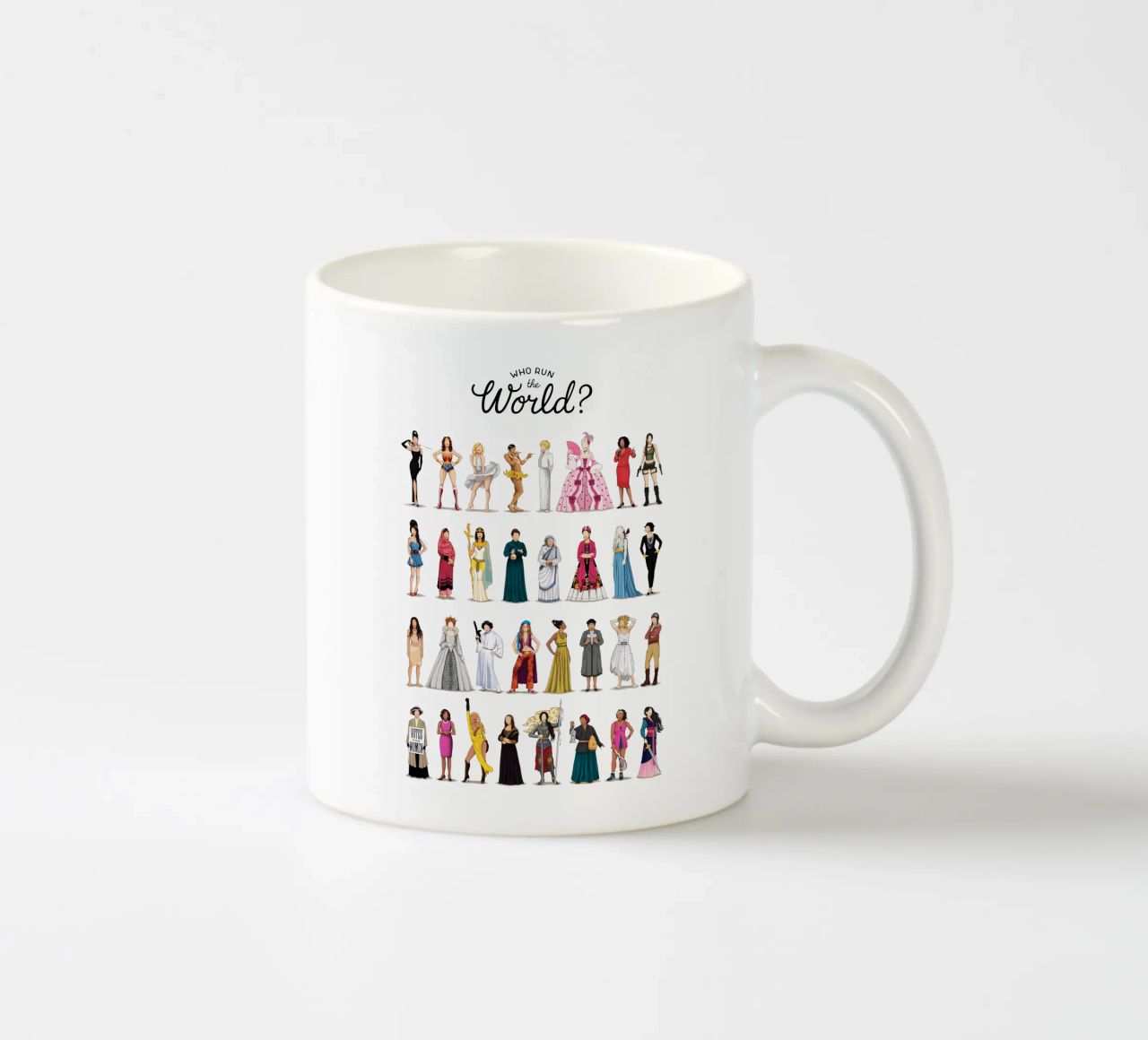Who Run The World tazza in ceramica da Nour Tohme