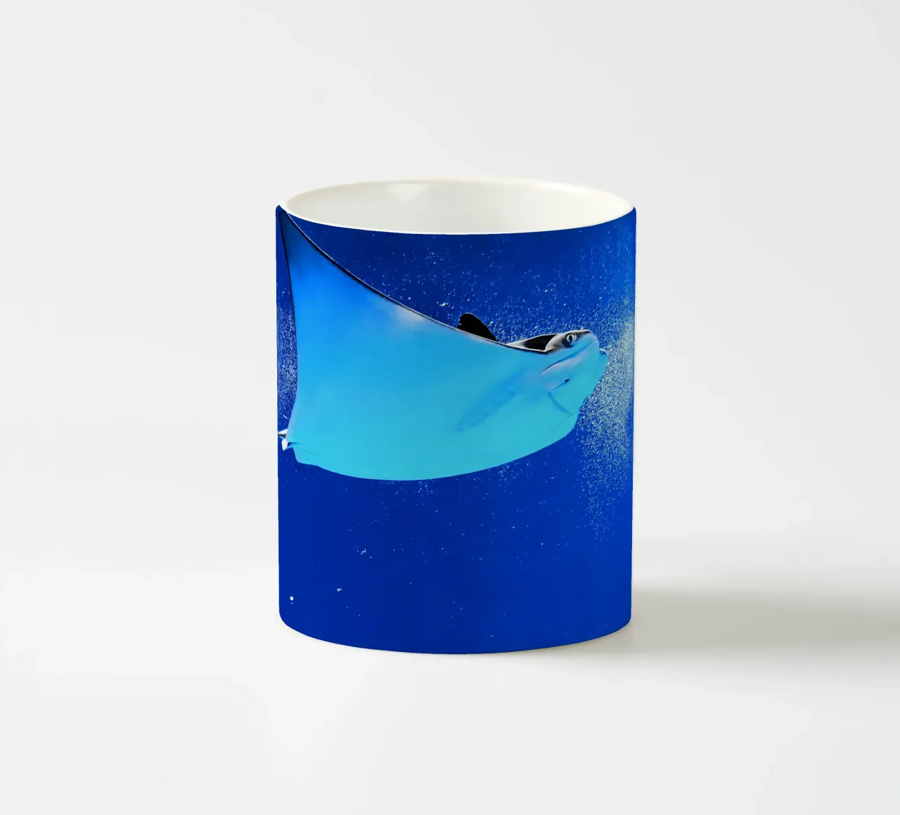 Mantarraya Serenity taza de cerámica de Nature's Palette