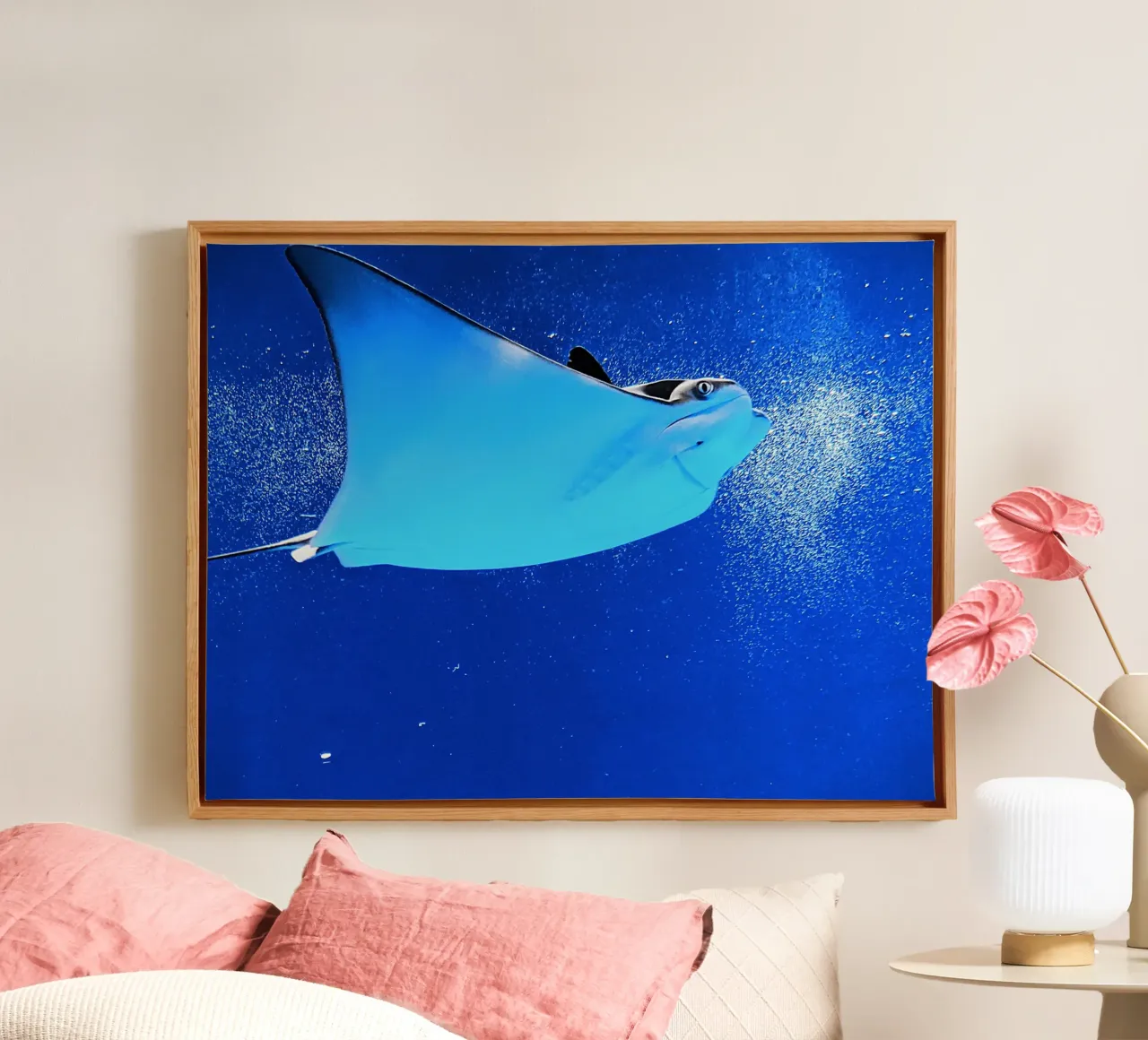 Mantarraya Serenity lienzo con Marco flotante de Nature's Palette