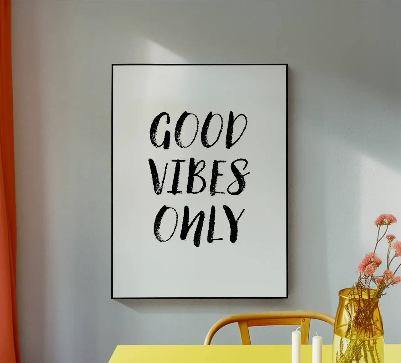 Good Vibes Only 1 plexiglass da The Type Club Tokyo