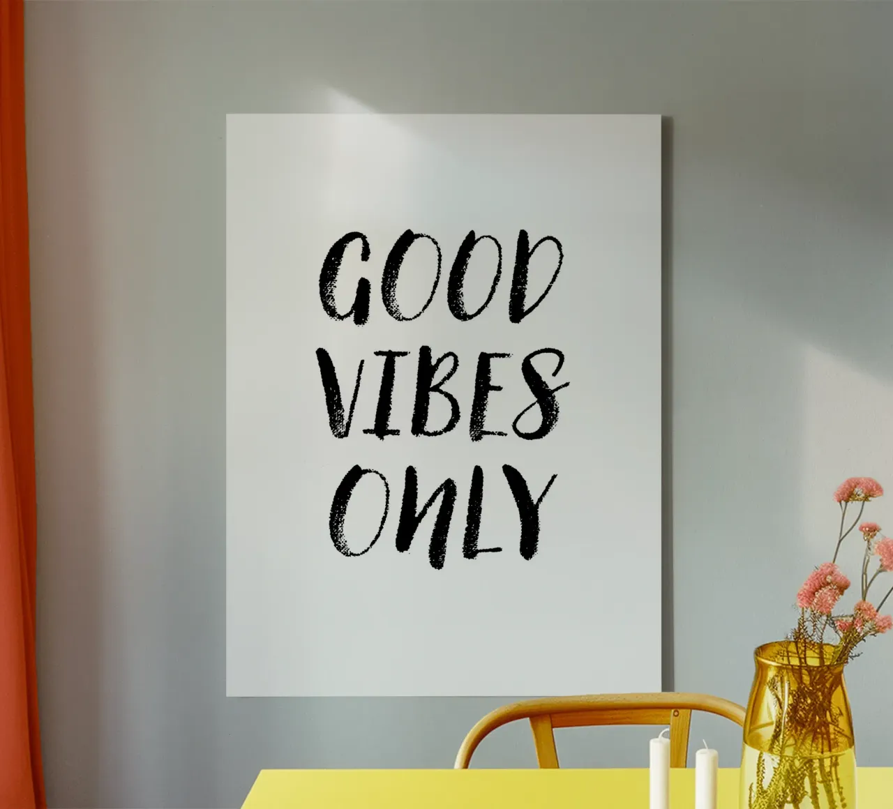 Good Vibes Only 1 canvas met Baklijst van The Type Club Tokyo